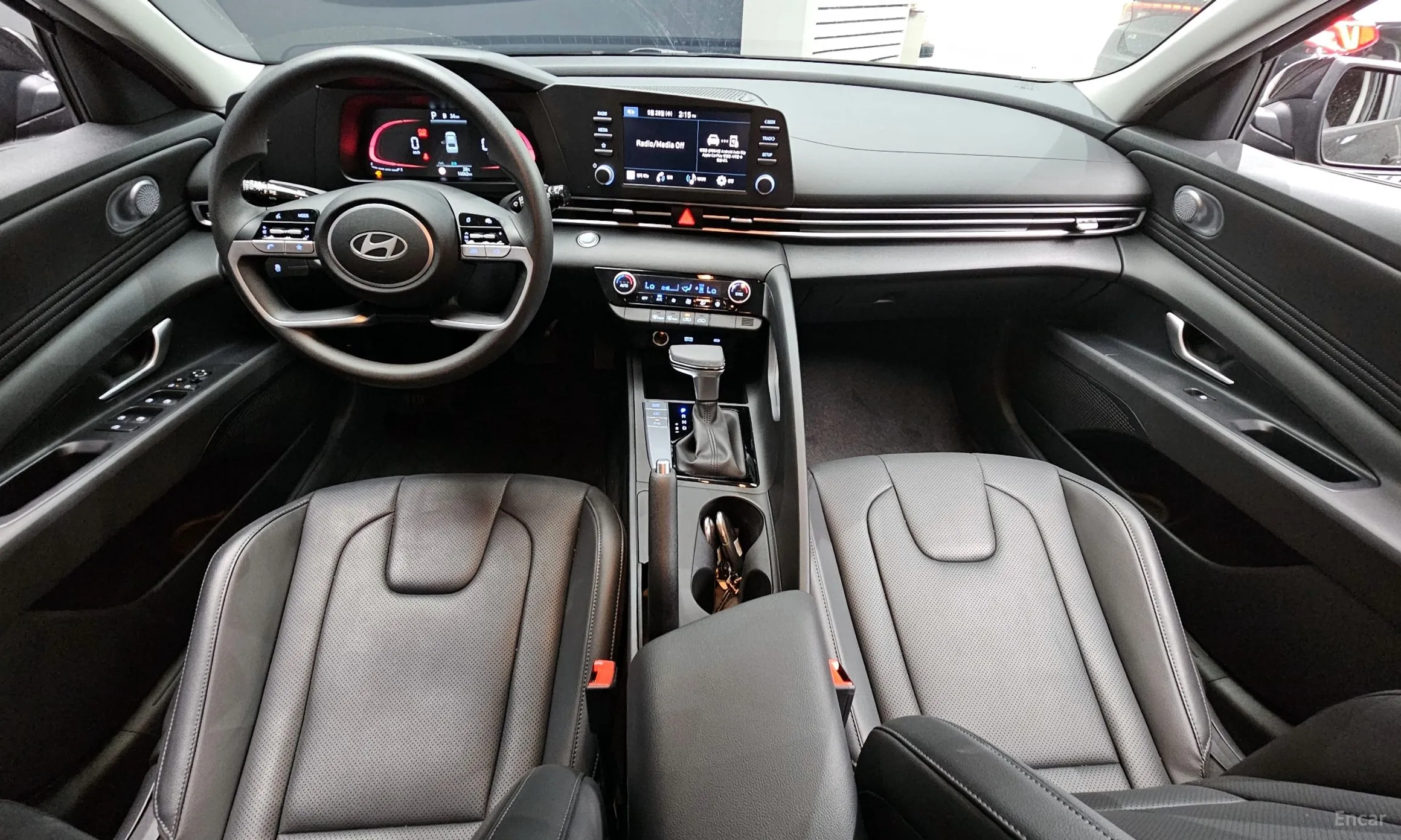 Hyundai Avante (CN7) превью 4