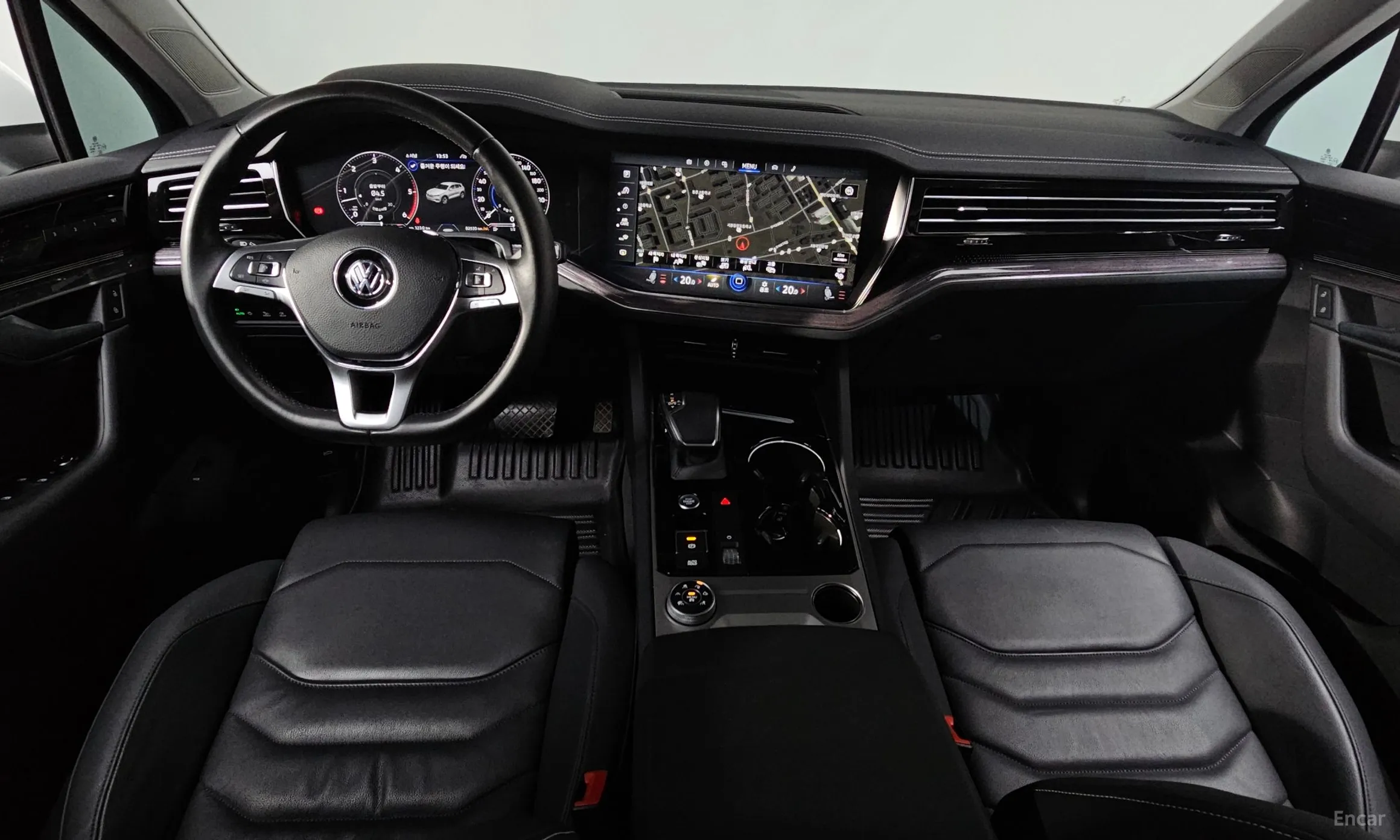 Volkswagen Touareg 3rd Generation превью 4