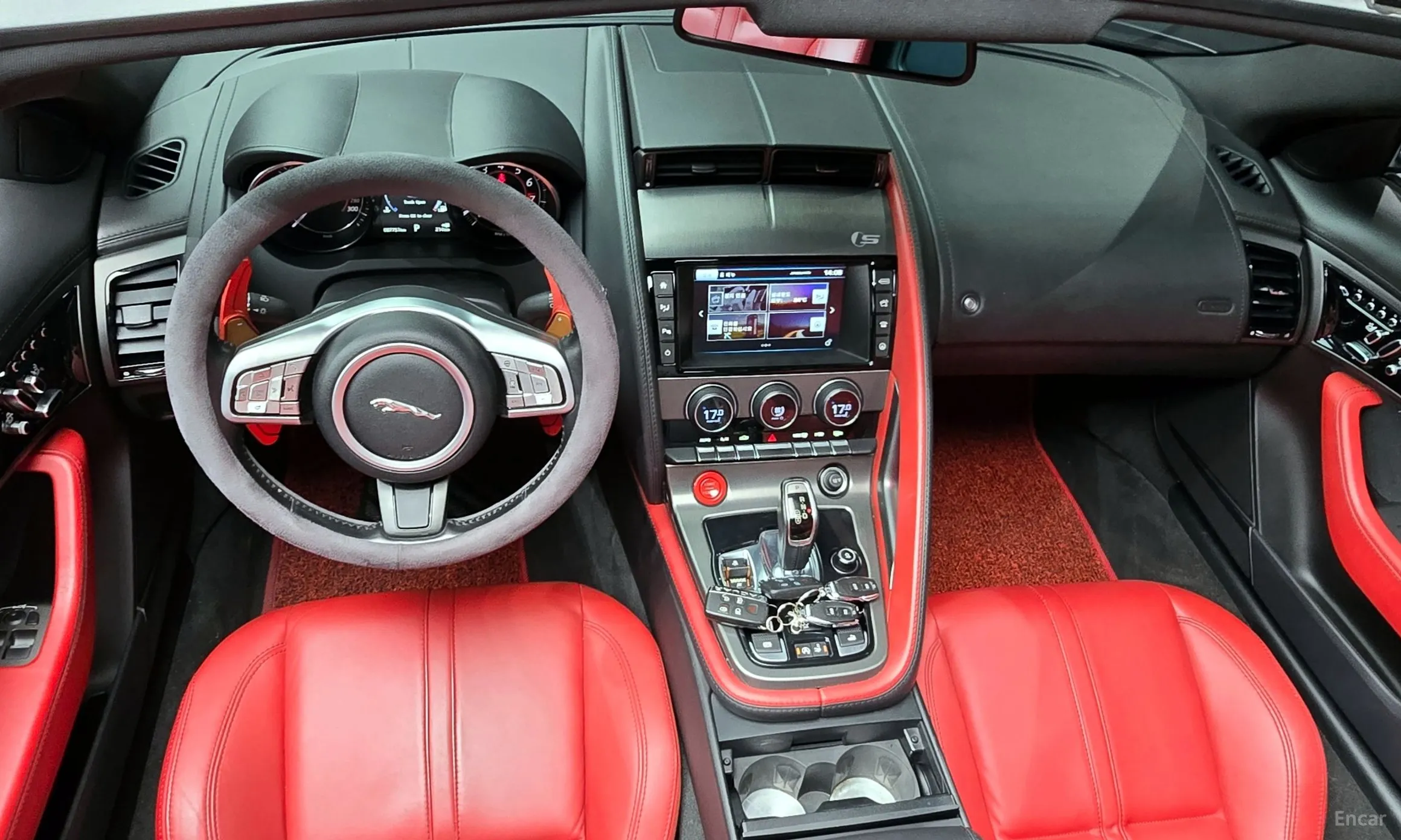 Jaguar F-TYPE превью 7