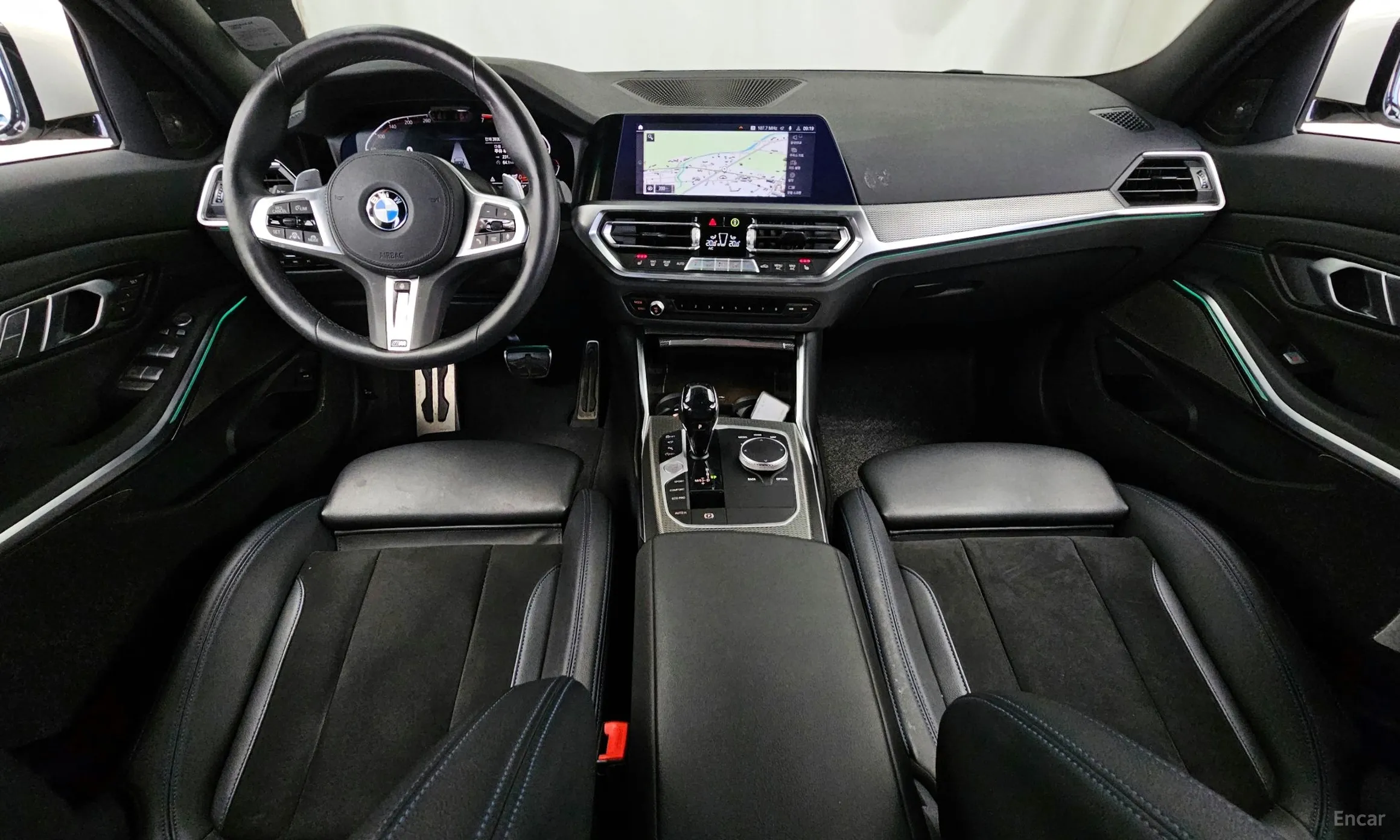 BMW 3 Series (G20) превью 4