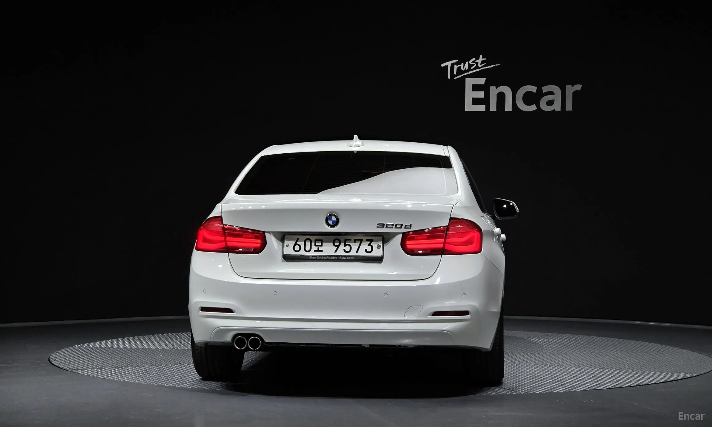 BMW 3 Series (F30) превью 3