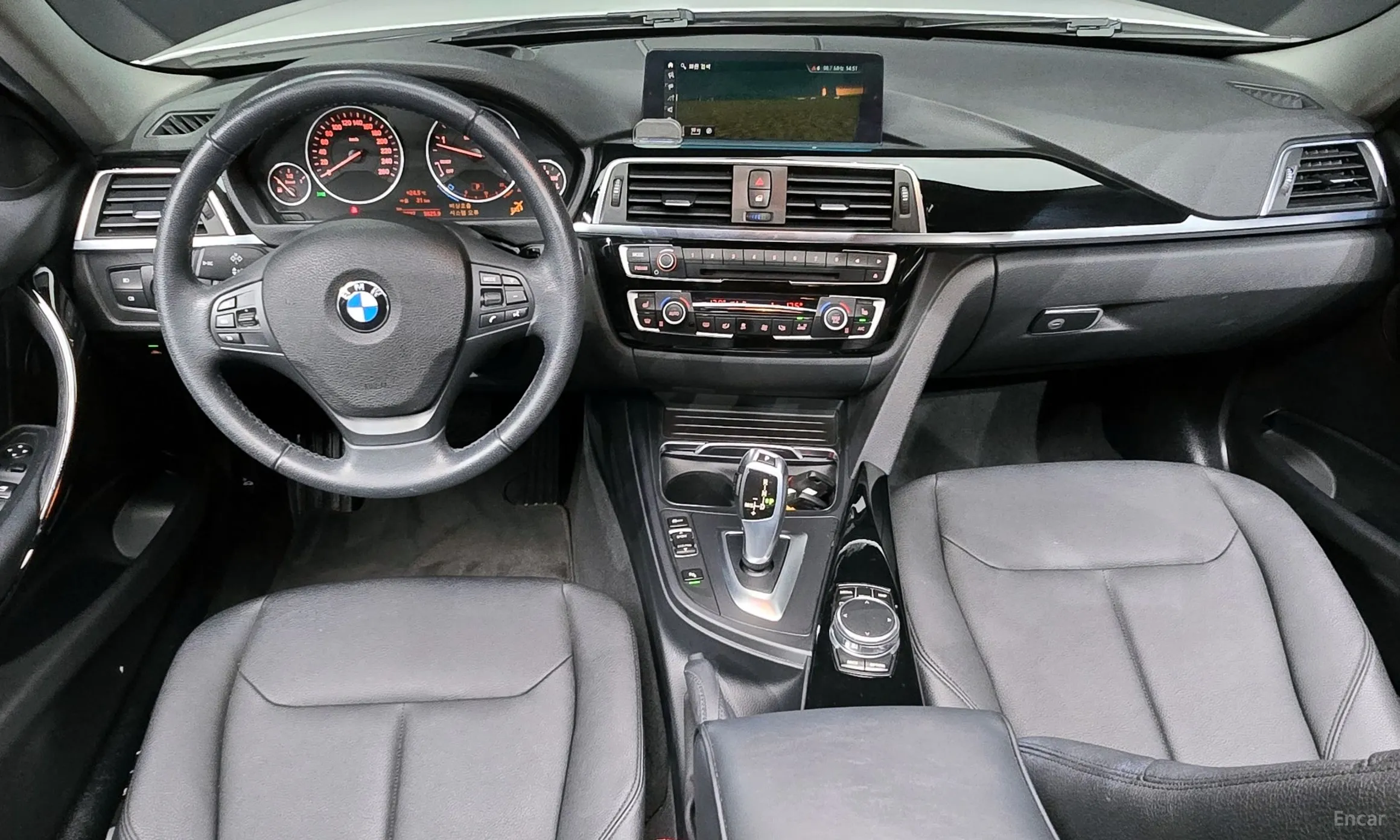 BMW 3 Series (F30) превью 4