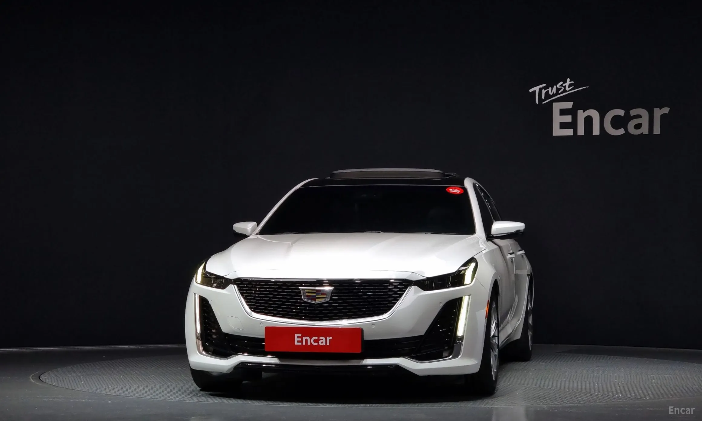 Cadillac CT5 превью 3