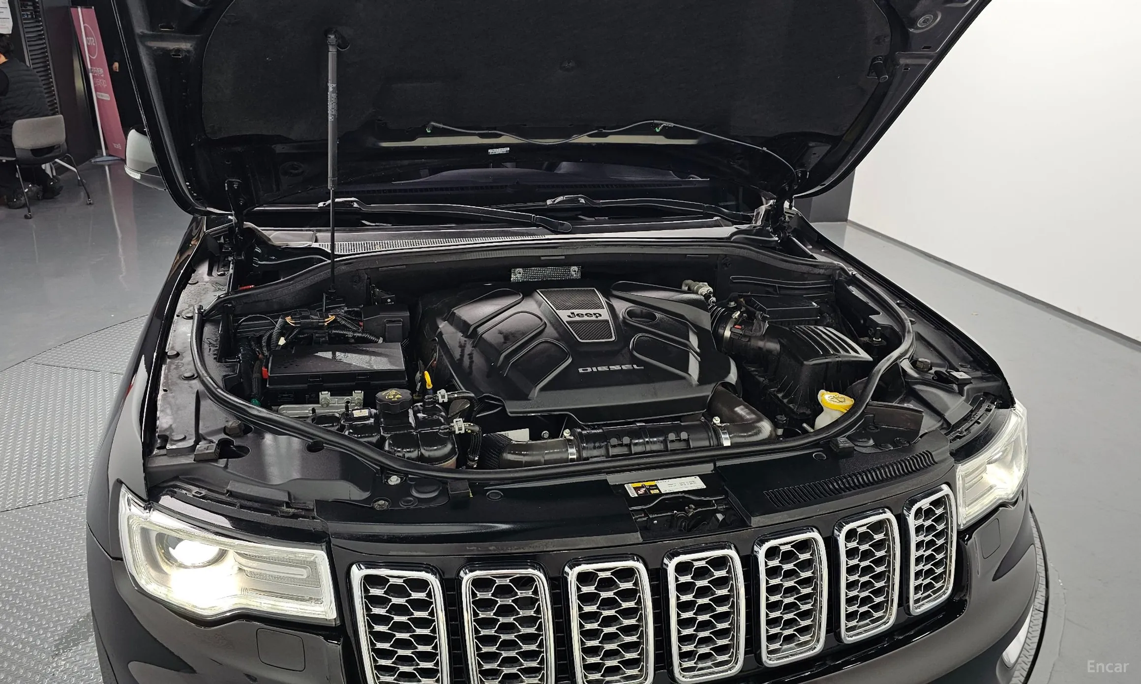 Jeep Grand Cherokee превью 6