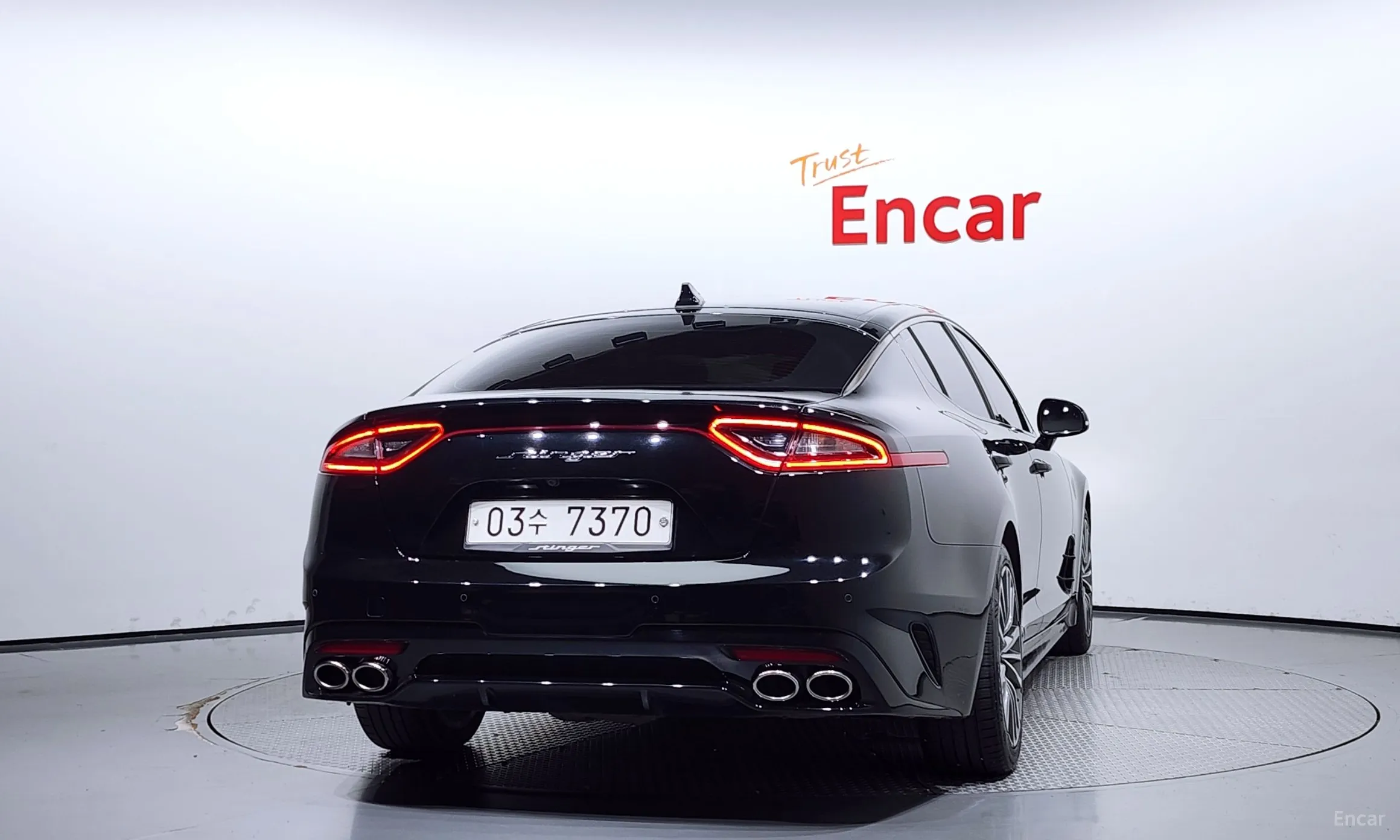 Kia Stinger превью 3