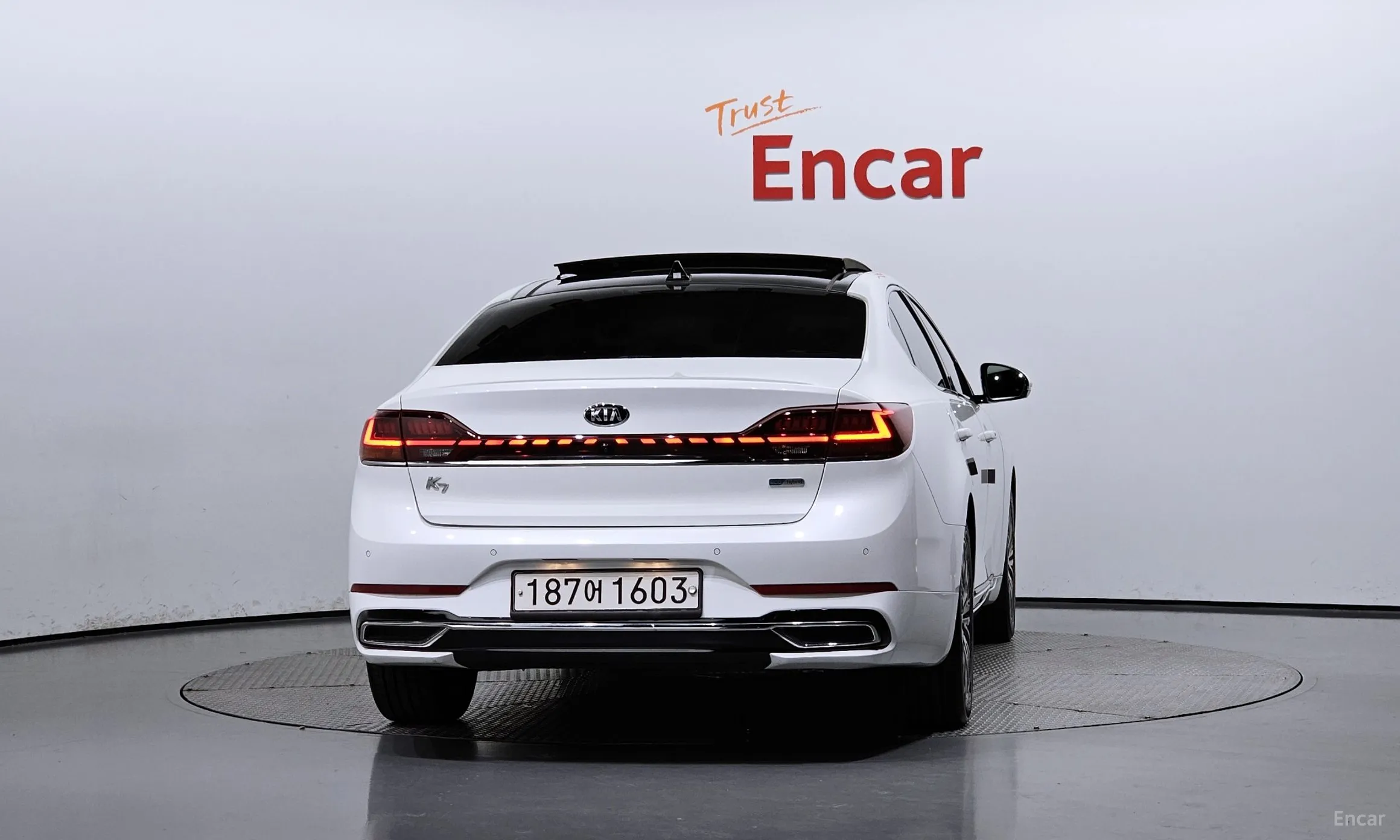 Kia K7 Premier Hybrid превью 3