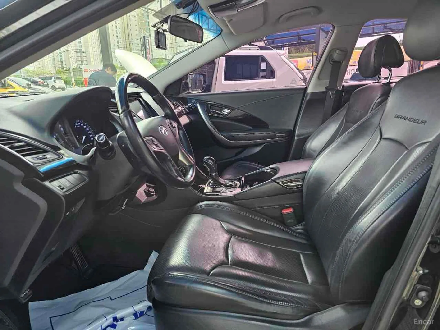 Hyundai Grandeur HG превью 4
