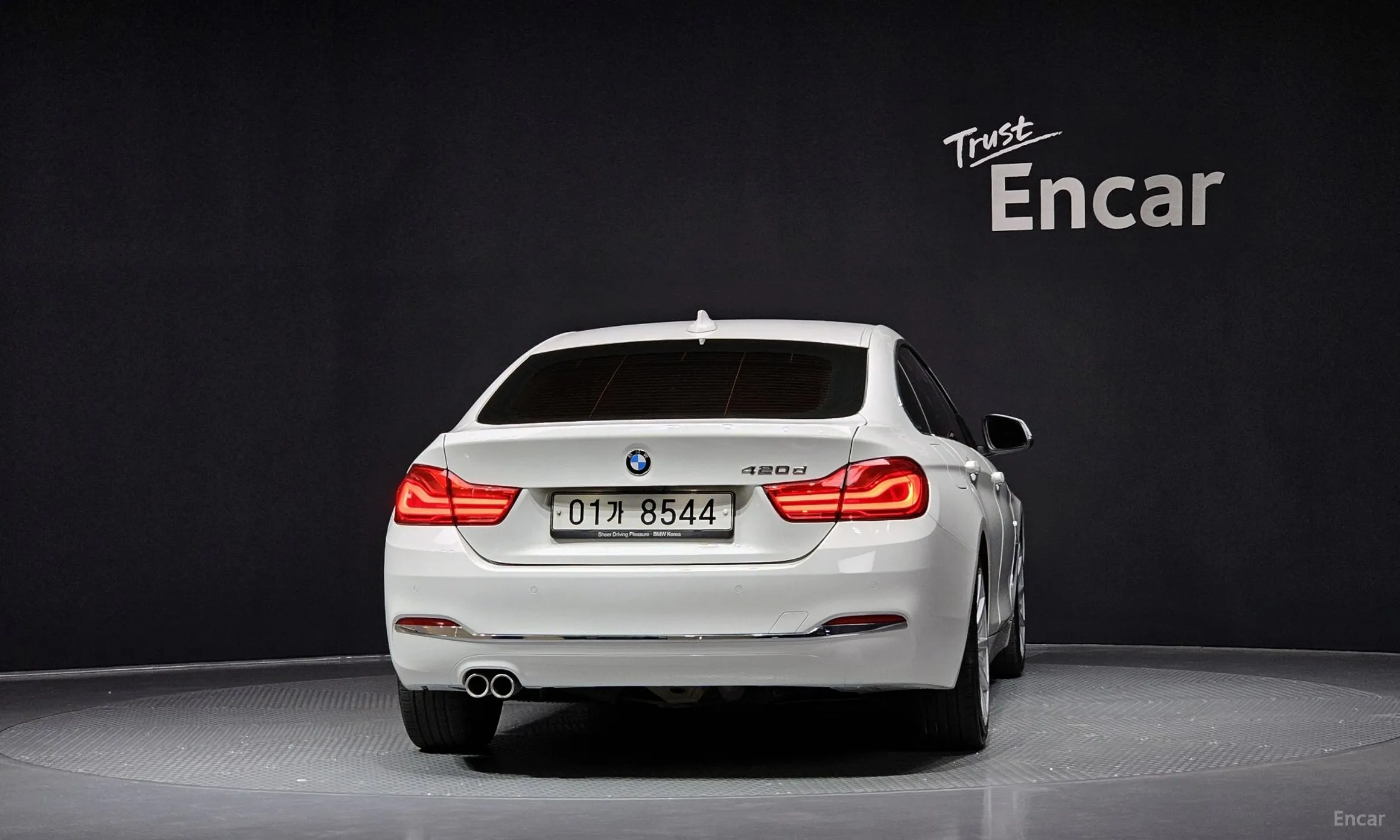 BMW Series 4 (F32) превью 3