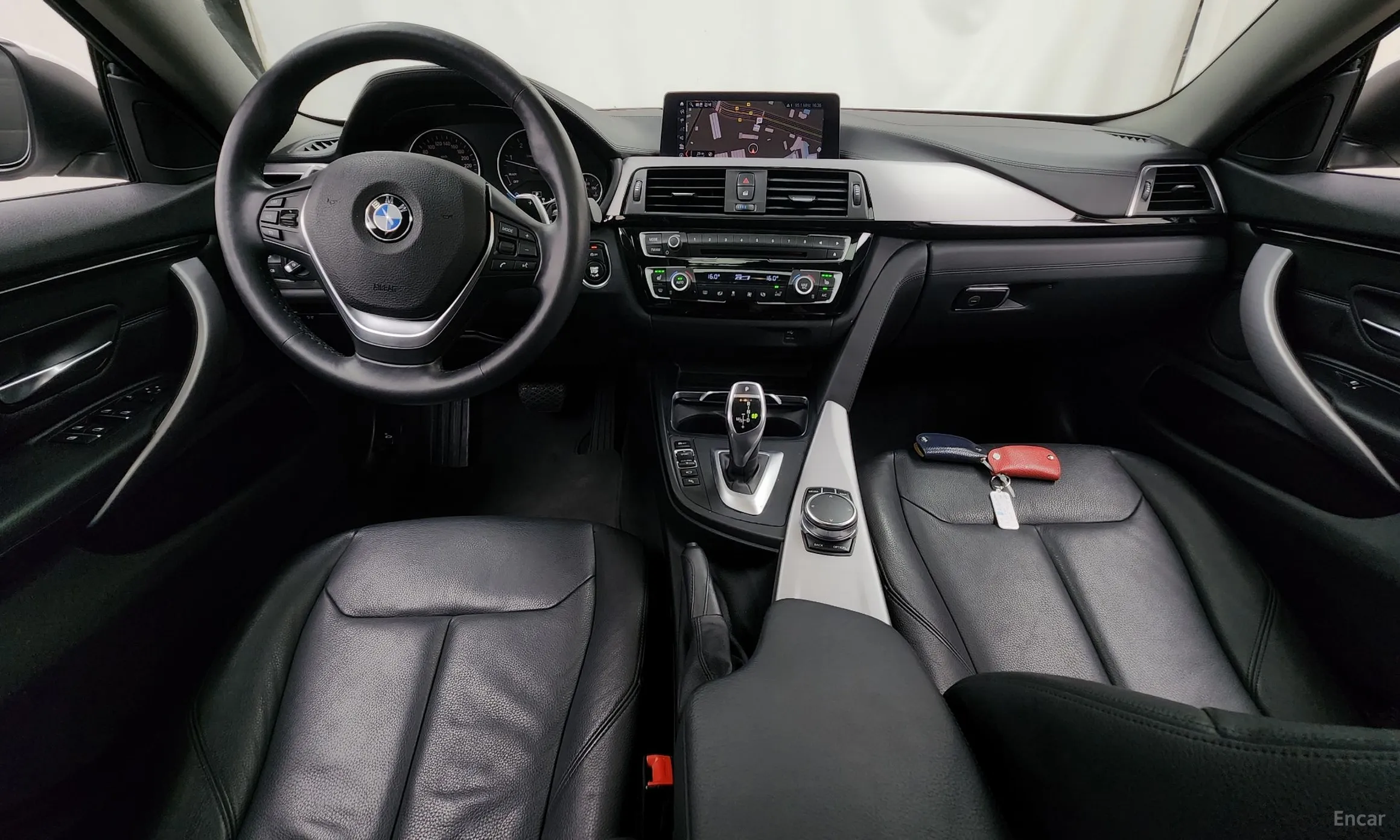 BMW Series 4 (F32) превью 4