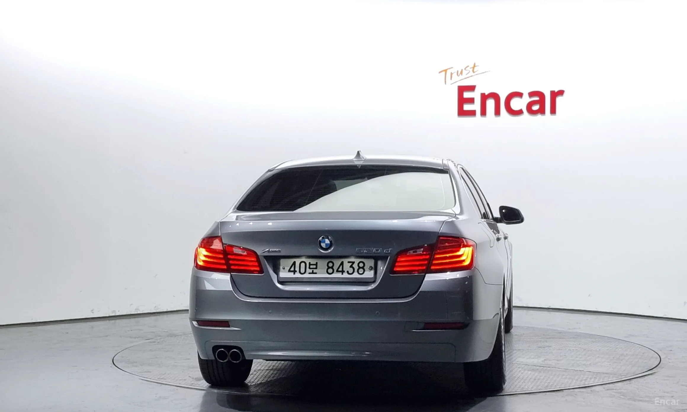 BMW 5 Series (F10) превью 3