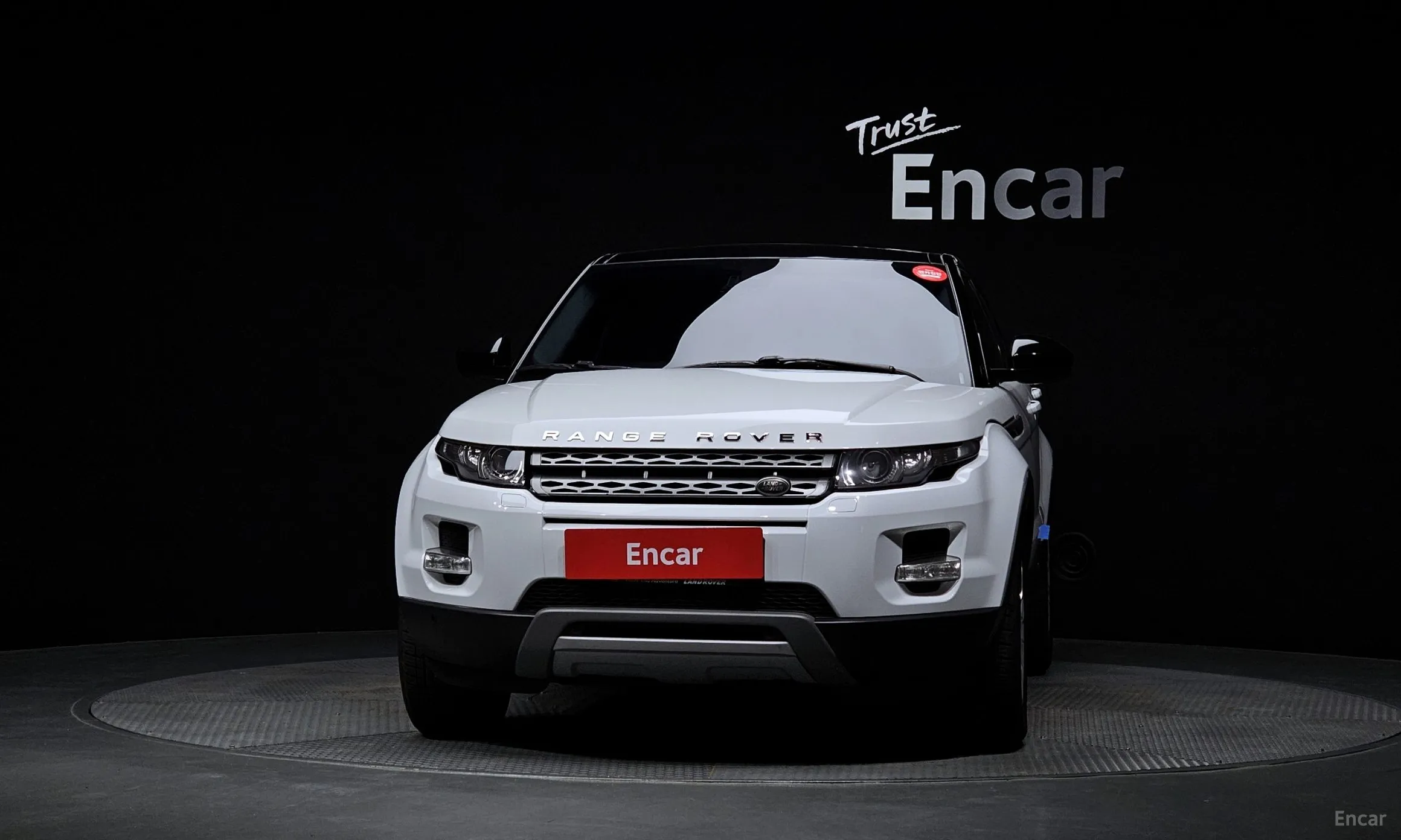 Land Rover Range Rover Evoque превью 2