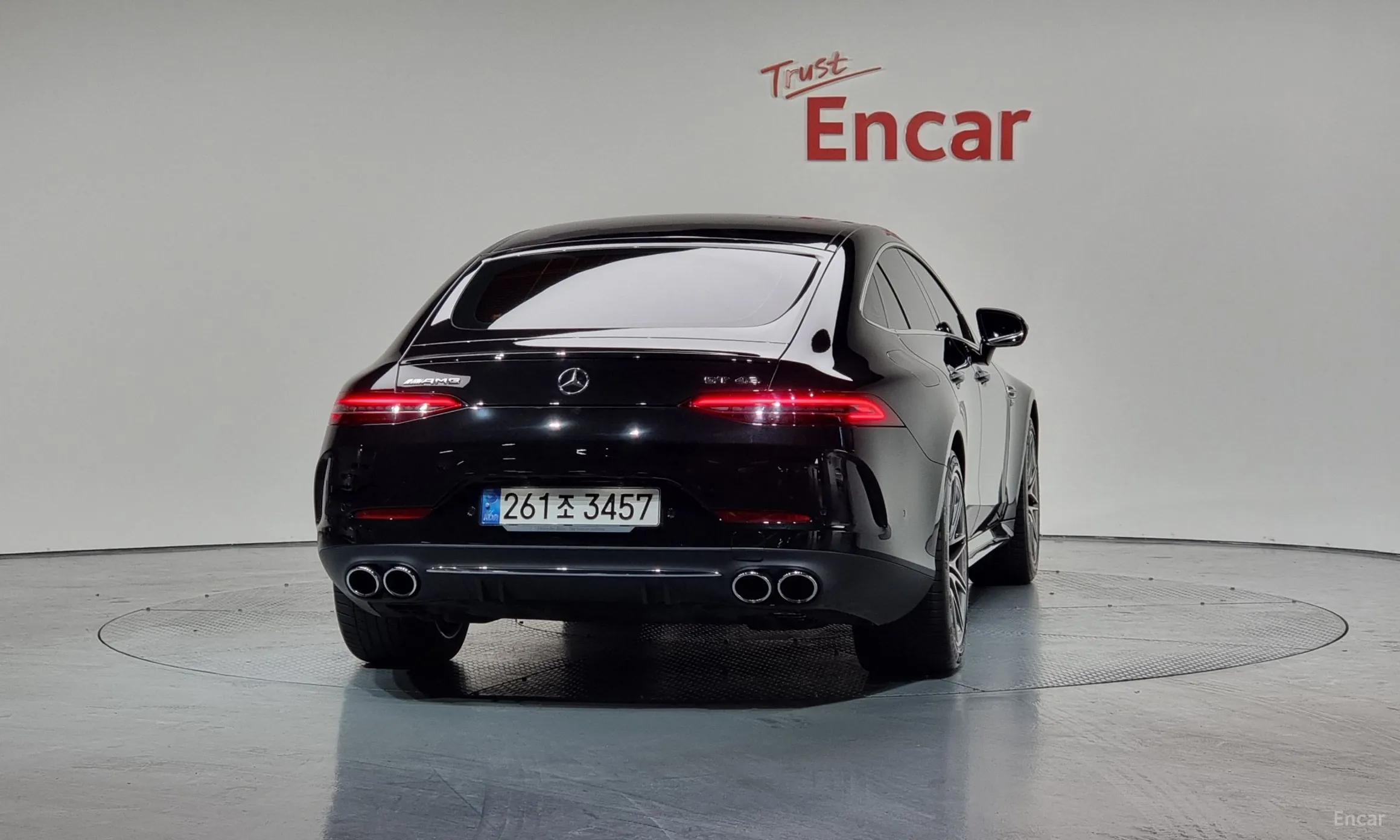 Mercedes Benz AMG GT превью 3