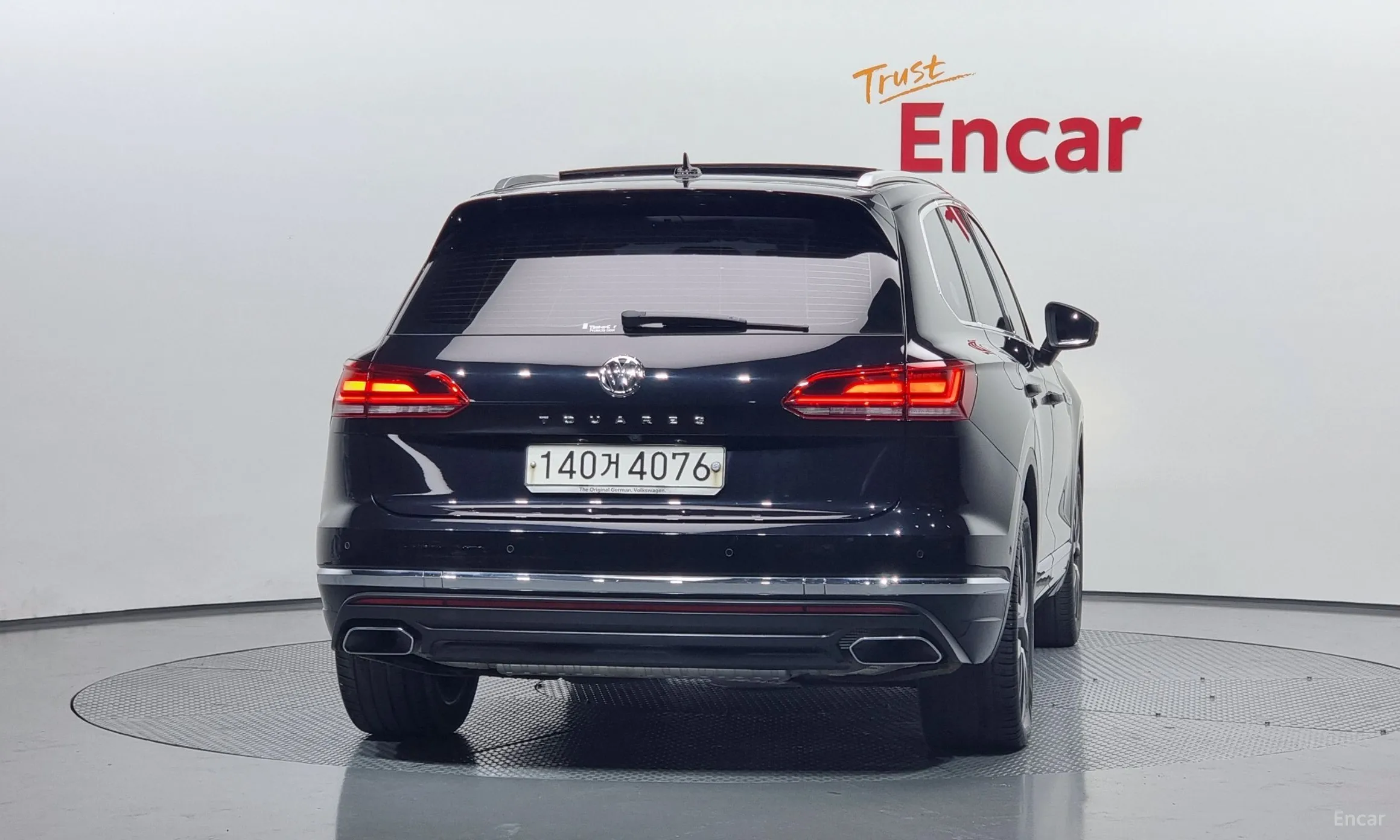 Volkswagen Touareg 3rd Generation превью 3