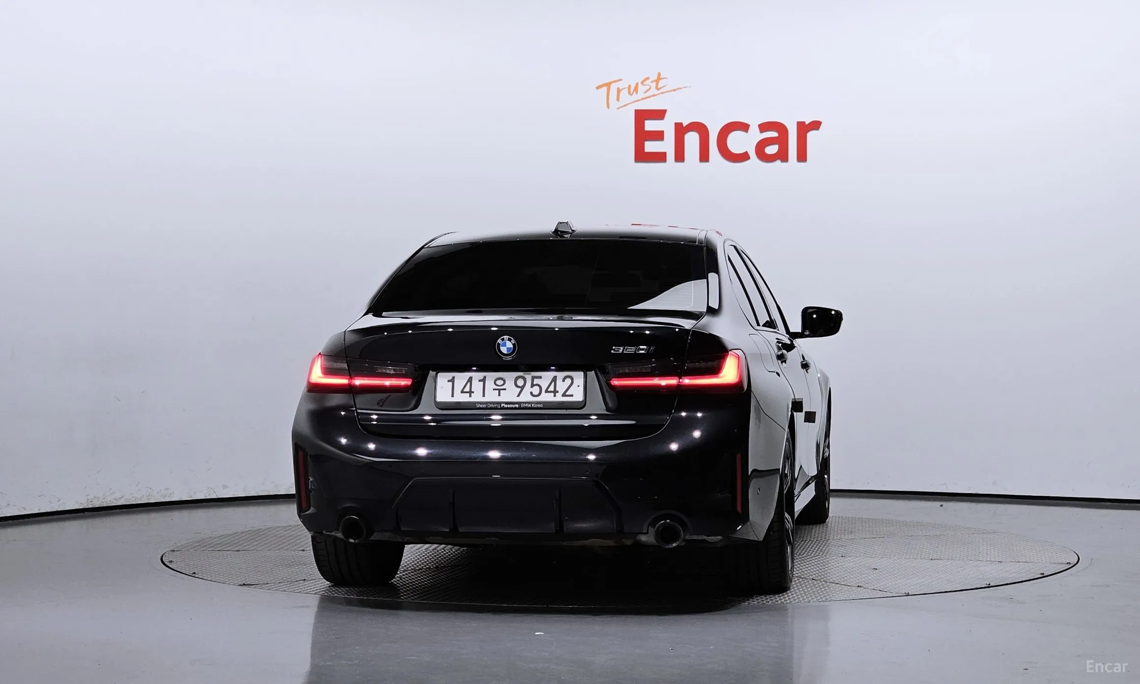 BMW 3 Series (G20) превью 3