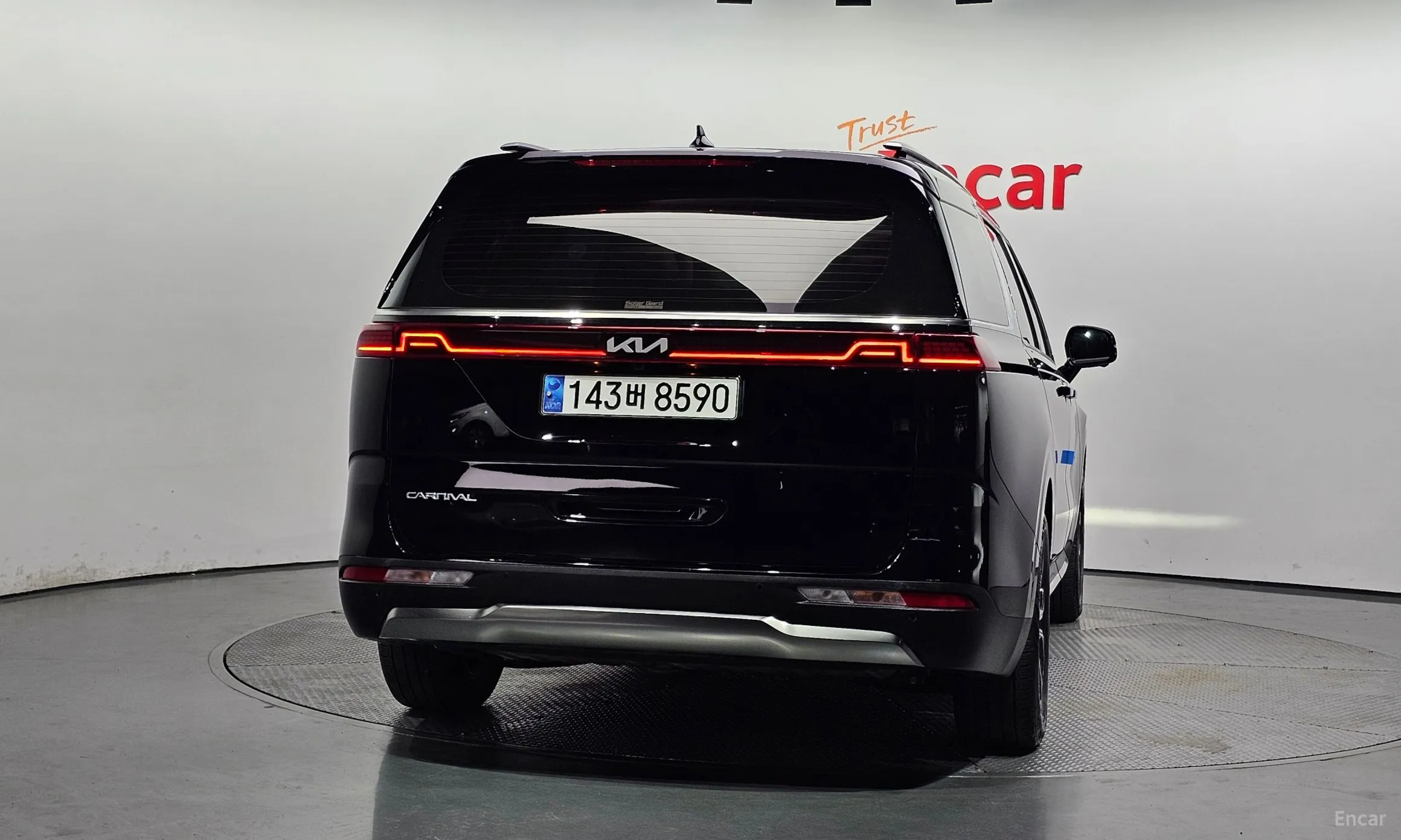 Kia Carnival Gen 4 превью 3