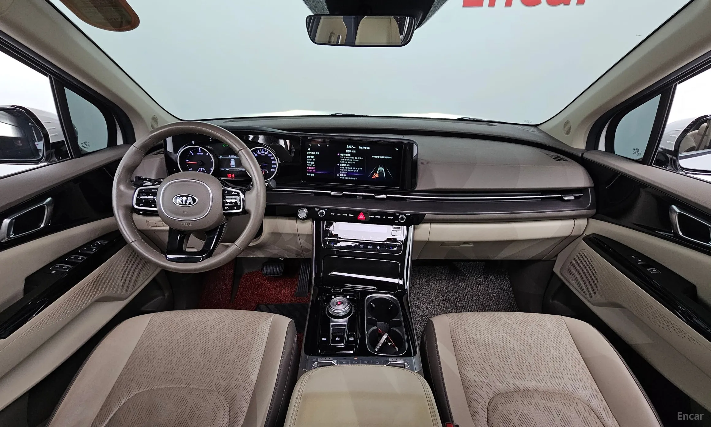 Kia Carnival Gen 4 превью 4