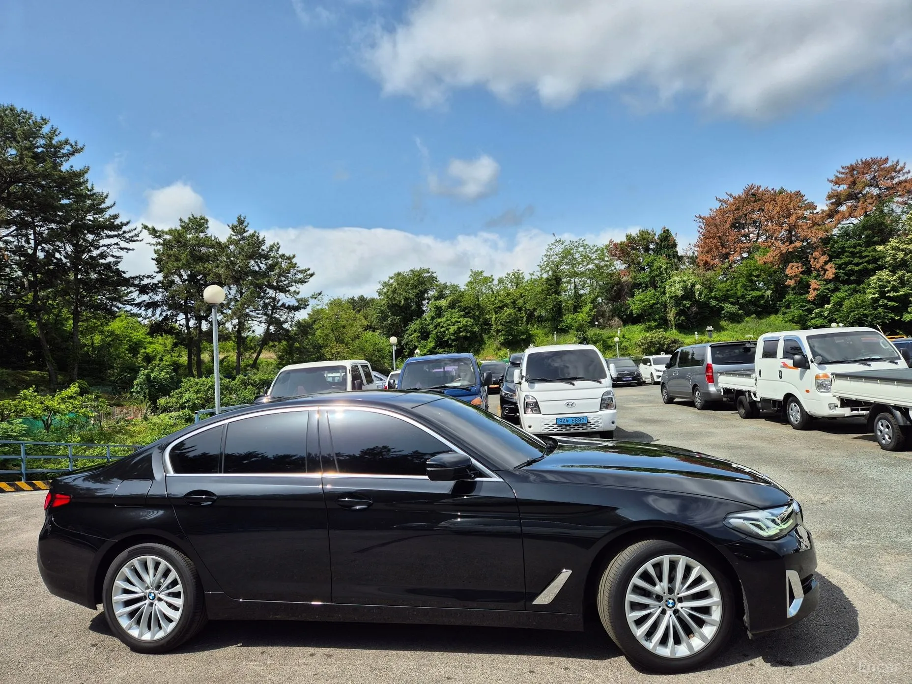 BMW 5 Series (G30) превью 3