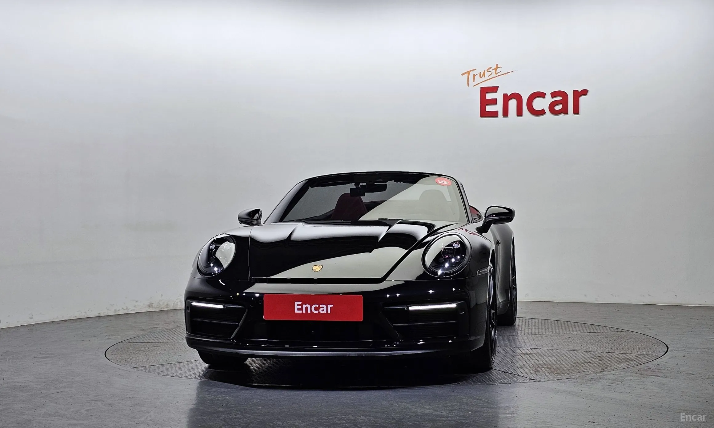 Porsche 911 (992) превью 2