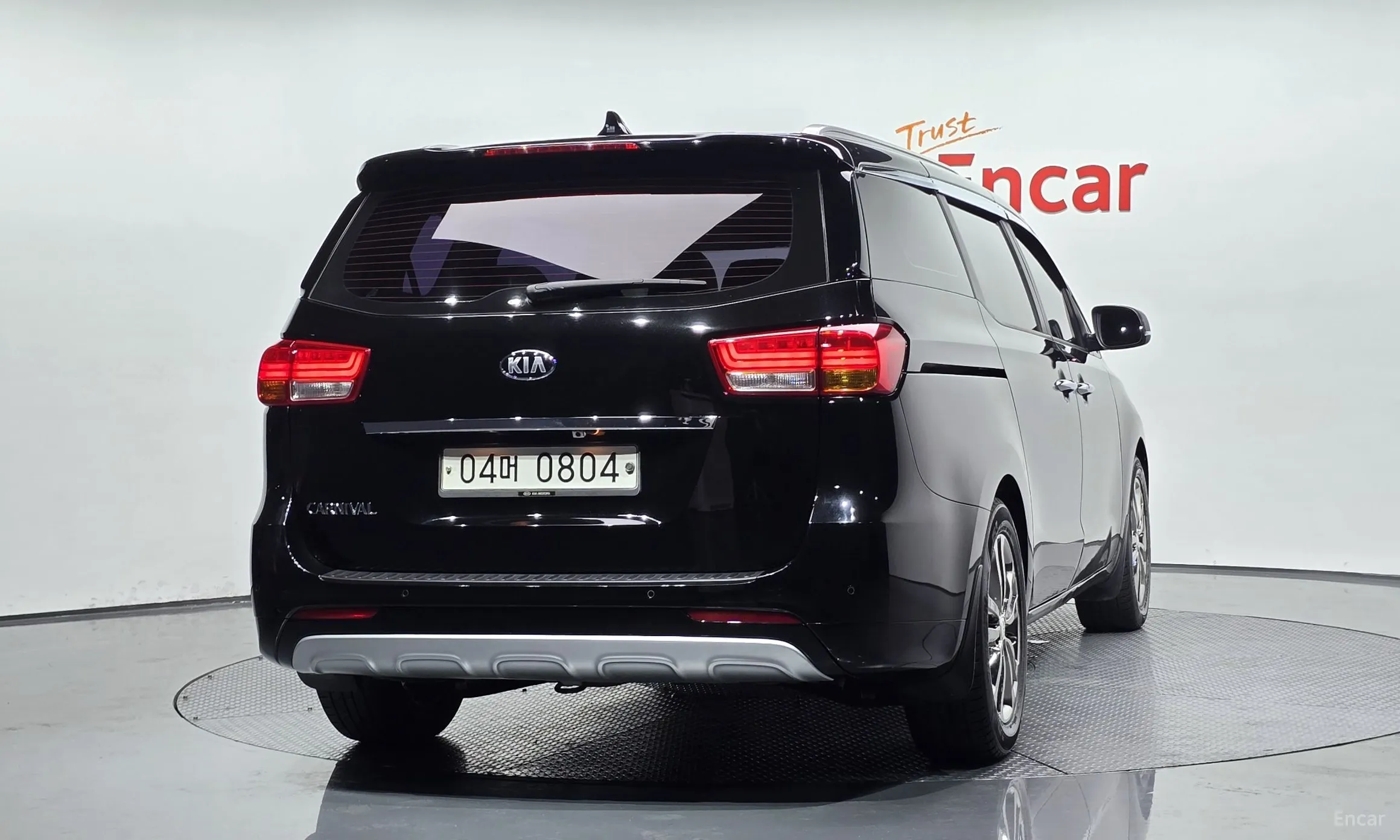 Kia Carnival превью 3