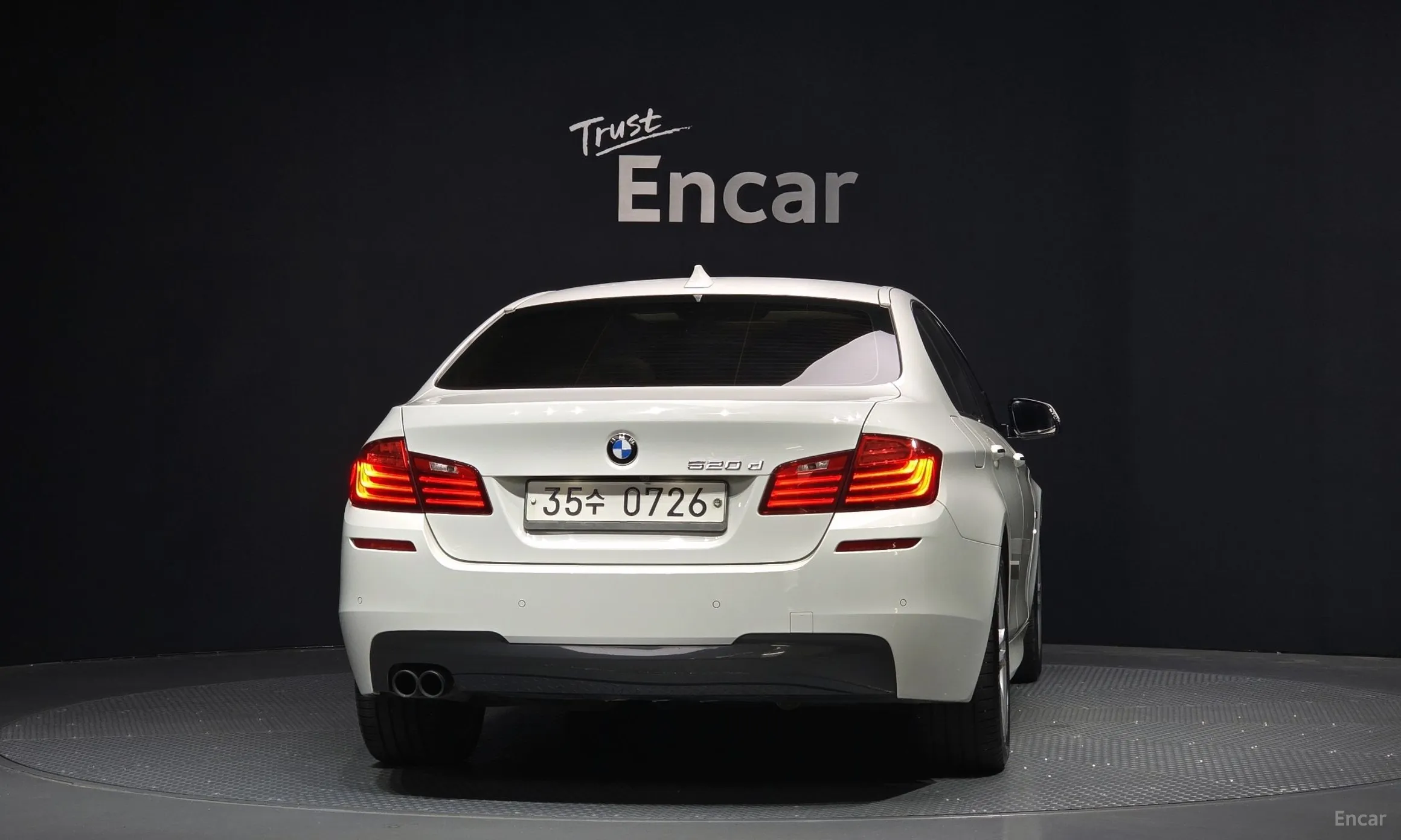 BMW 5 Series (F10) превью 2