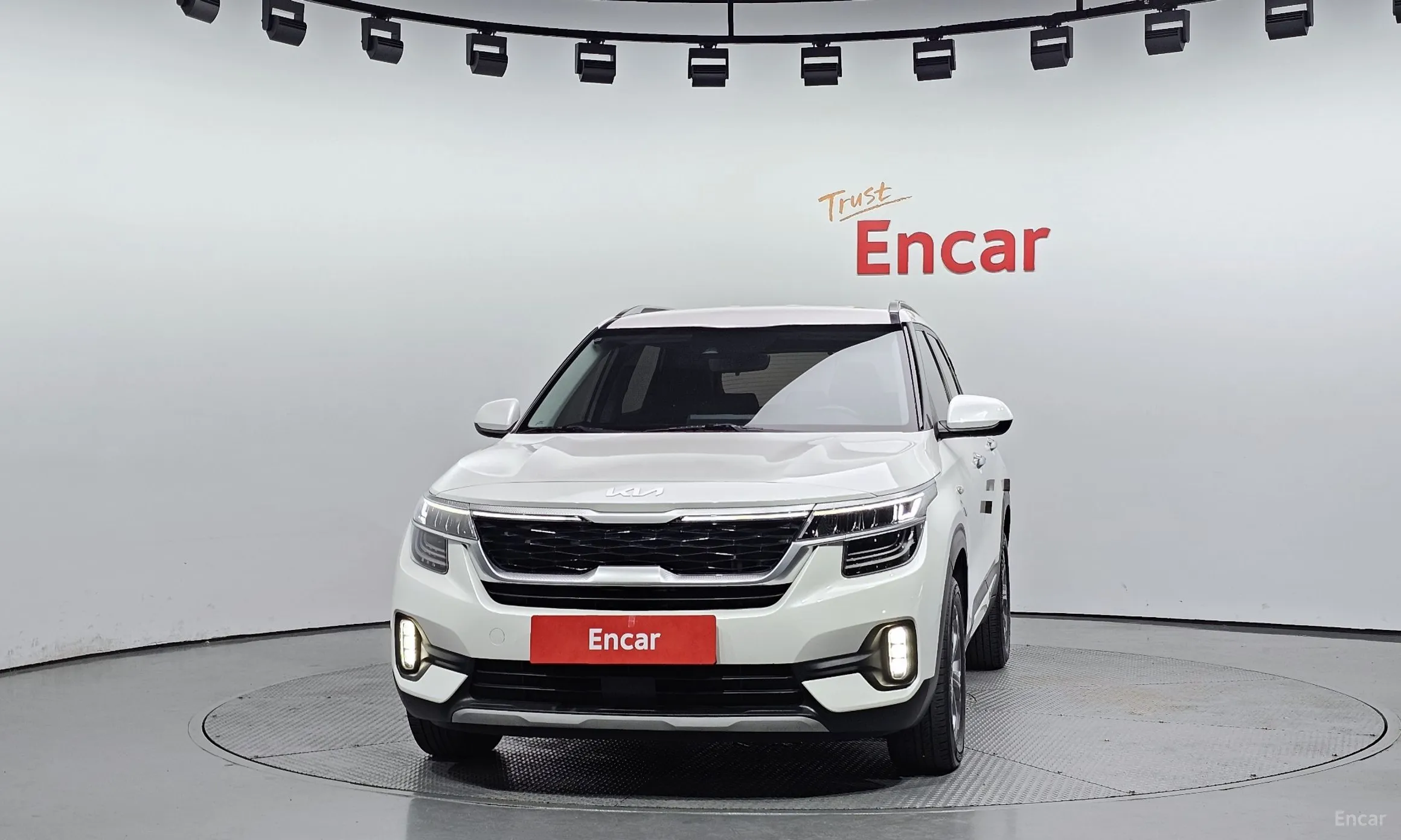 Kia Seltos превью 2