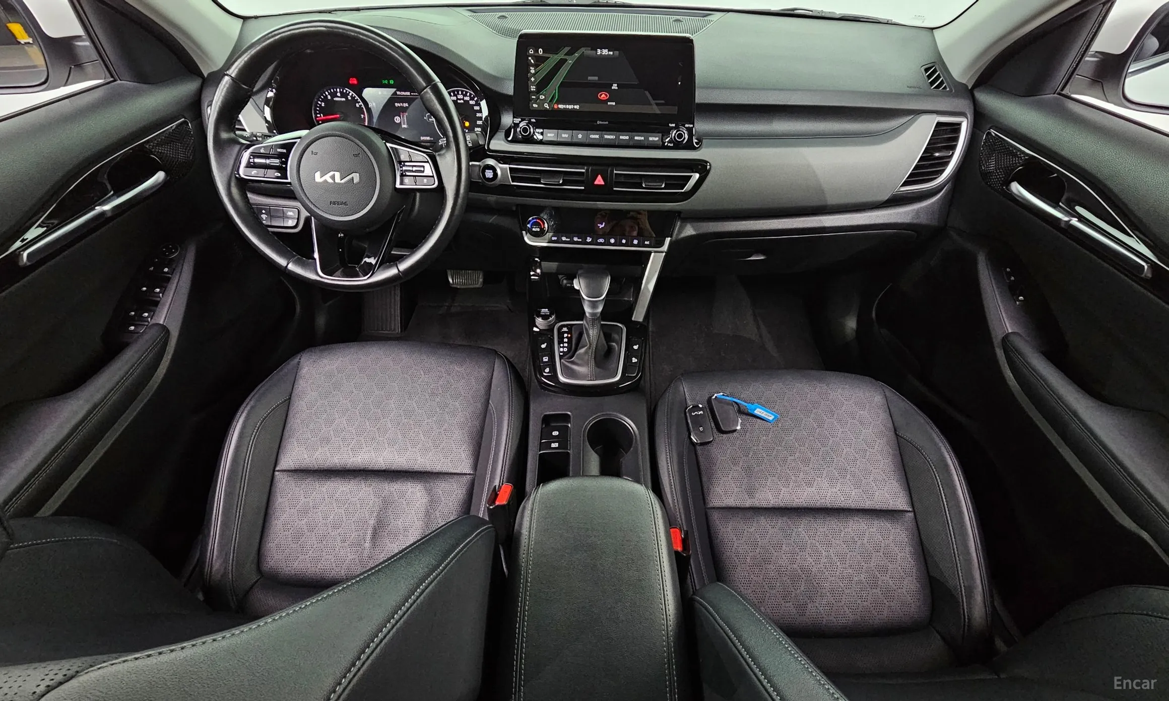 Kia Seltos превью 4