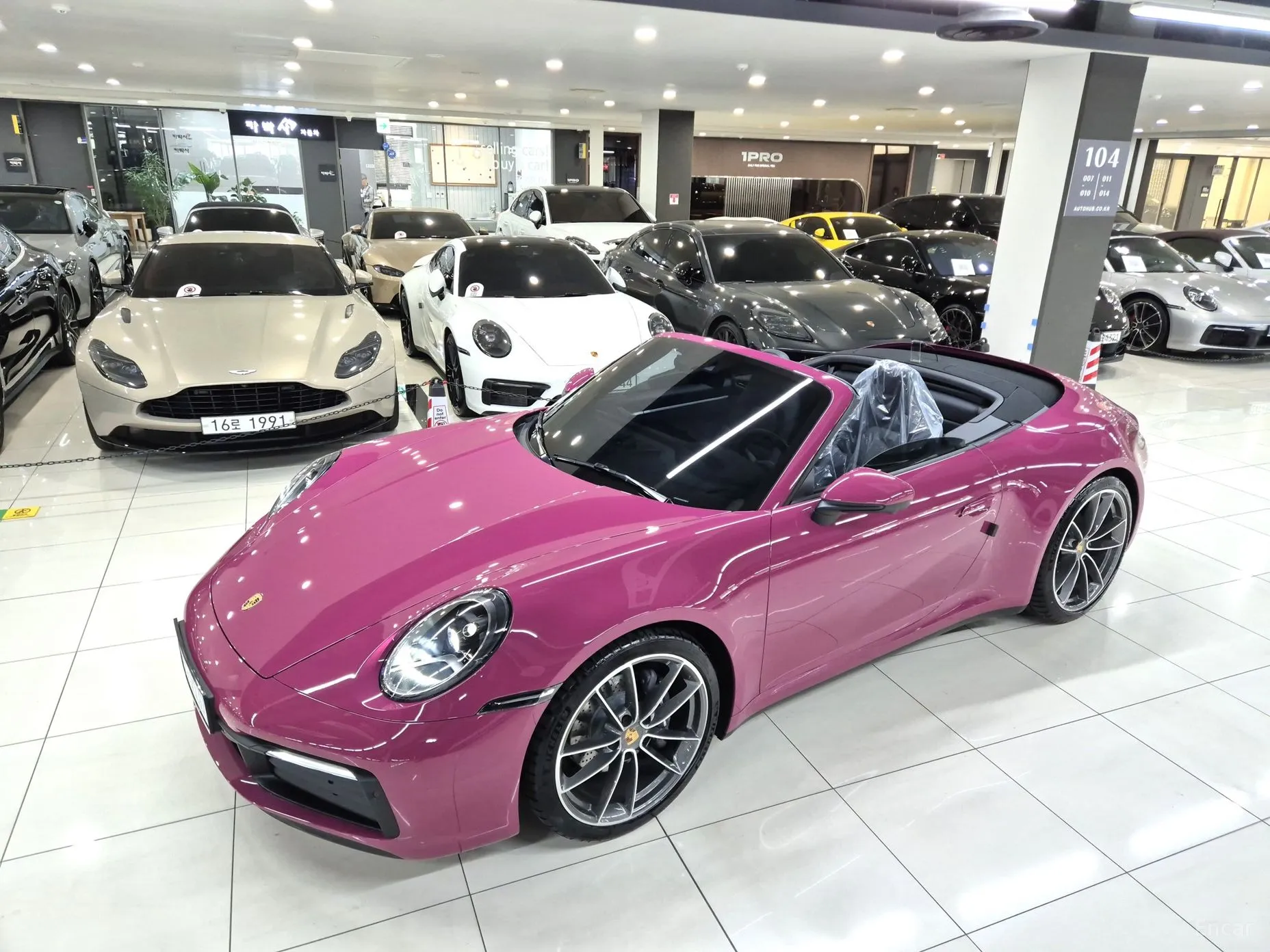 Porsche 911 (992) превью 2