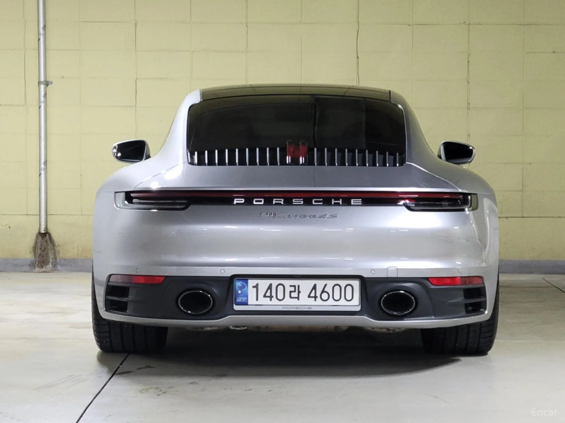 Porsche 911 (992) превью 3