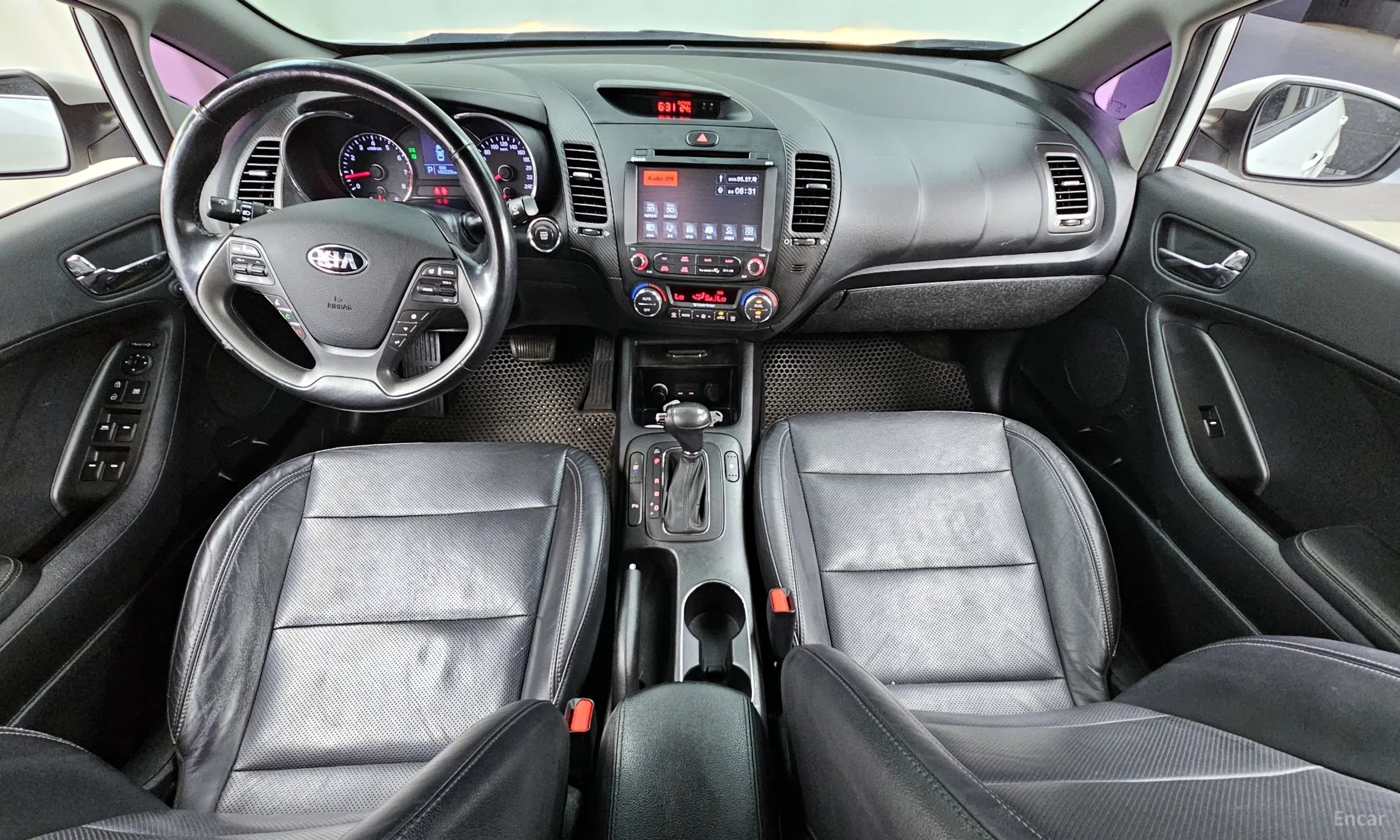 Kia K3 превью 4