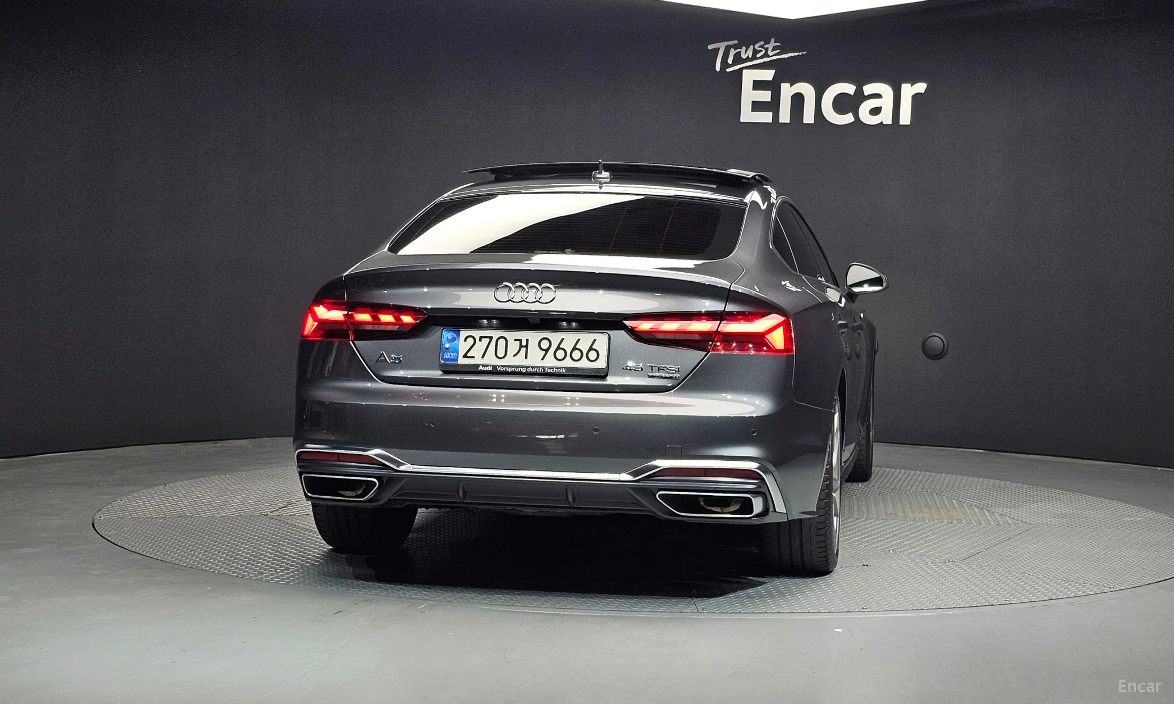 Audi A5 (F5) превью 3
