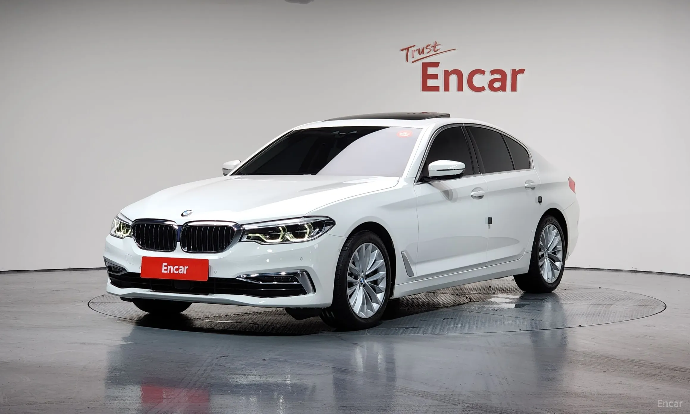 BMW 5 Series (G30)