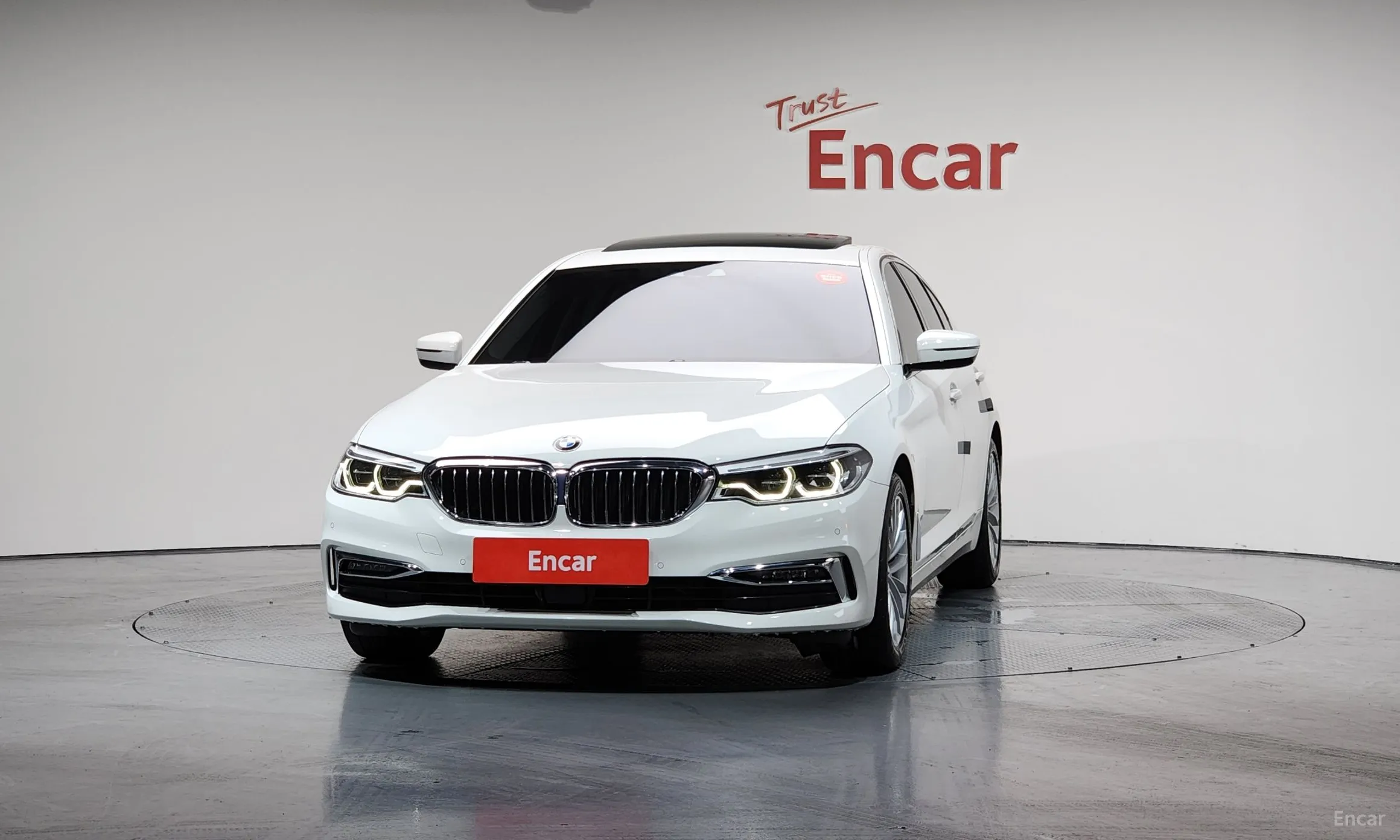 BMW 5 Series (G30)