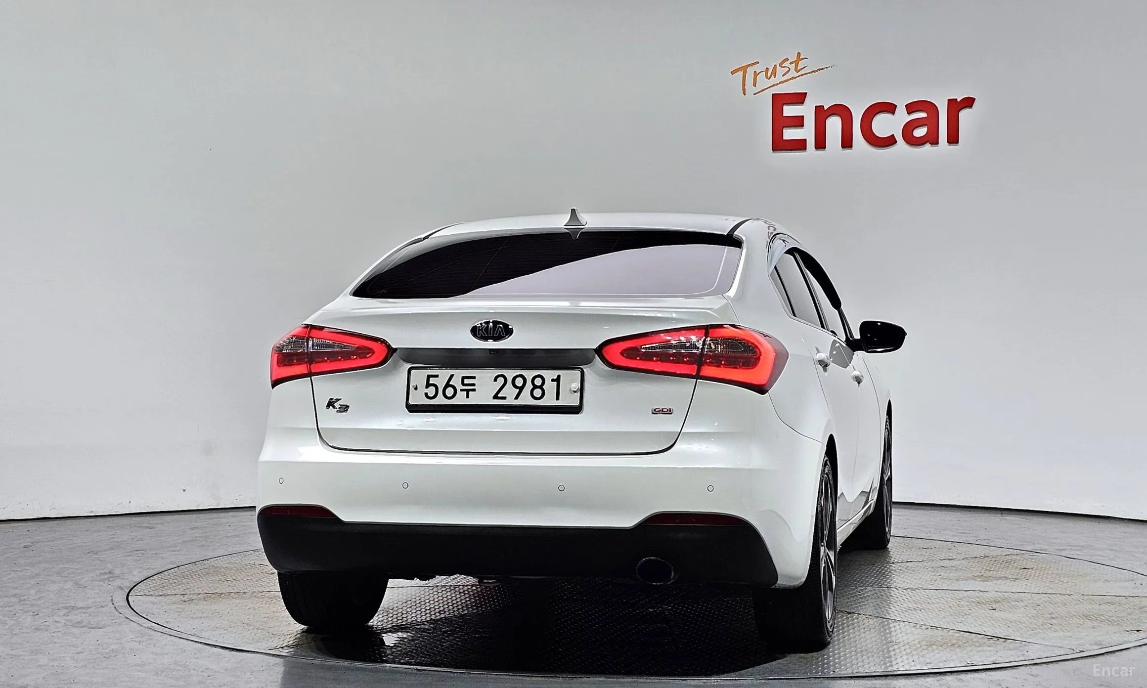 Kia K3 превью 3