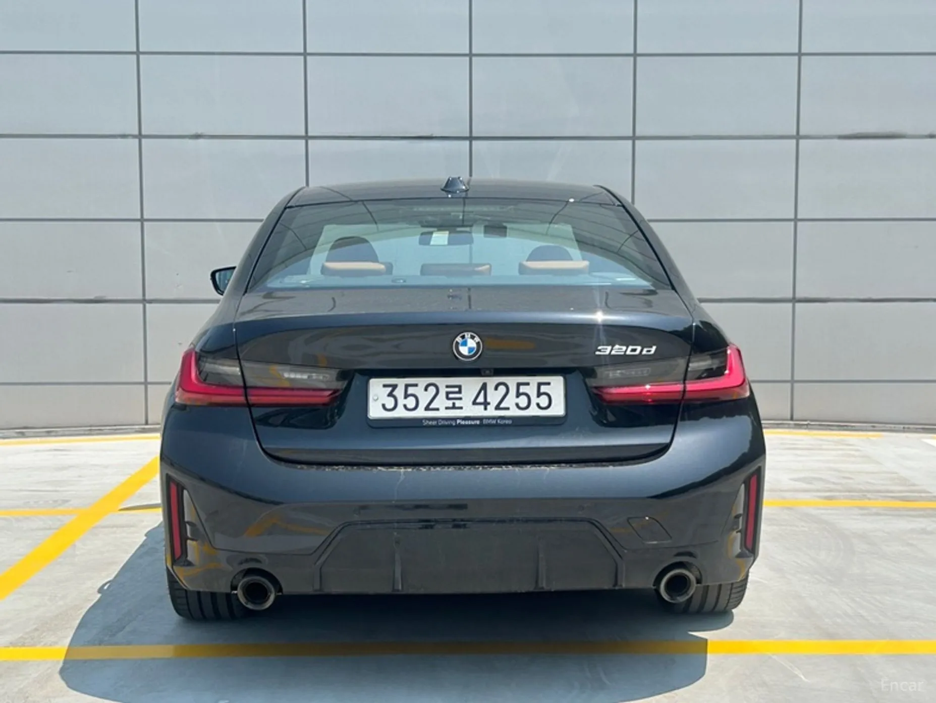 BMW 3 Series (G20) превью 3