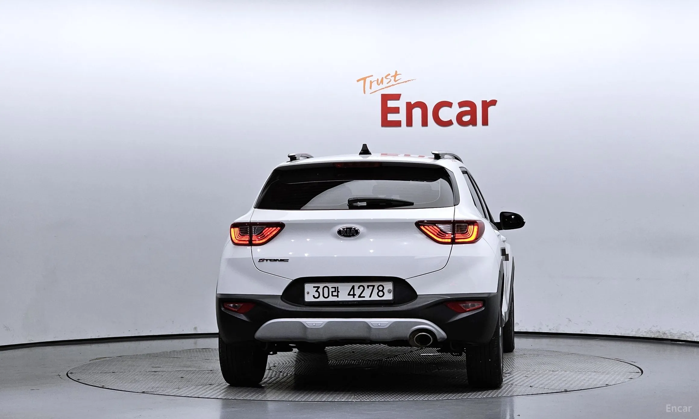Kia Stonic превью 3