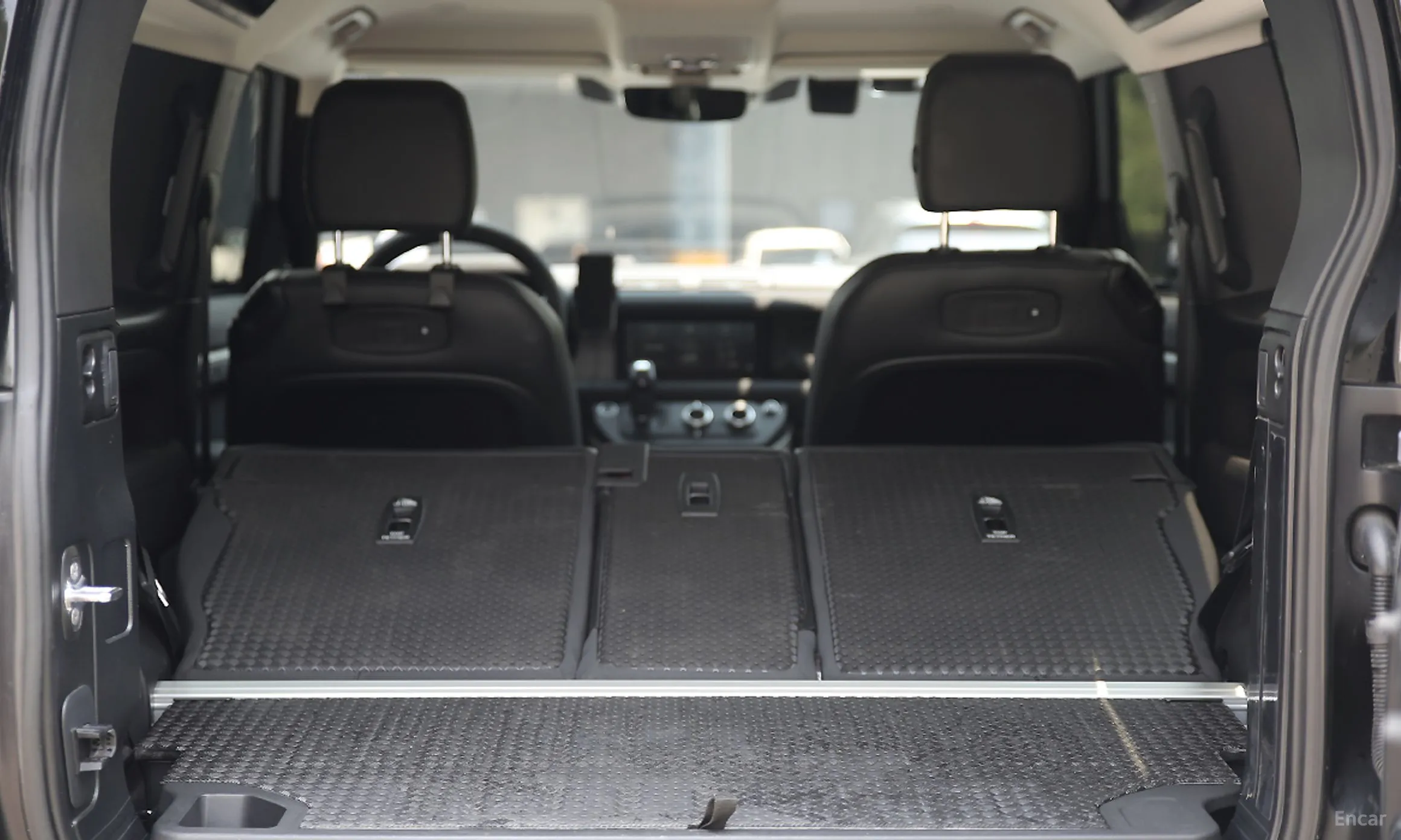 Land Rover Defender (L663) превью 3
