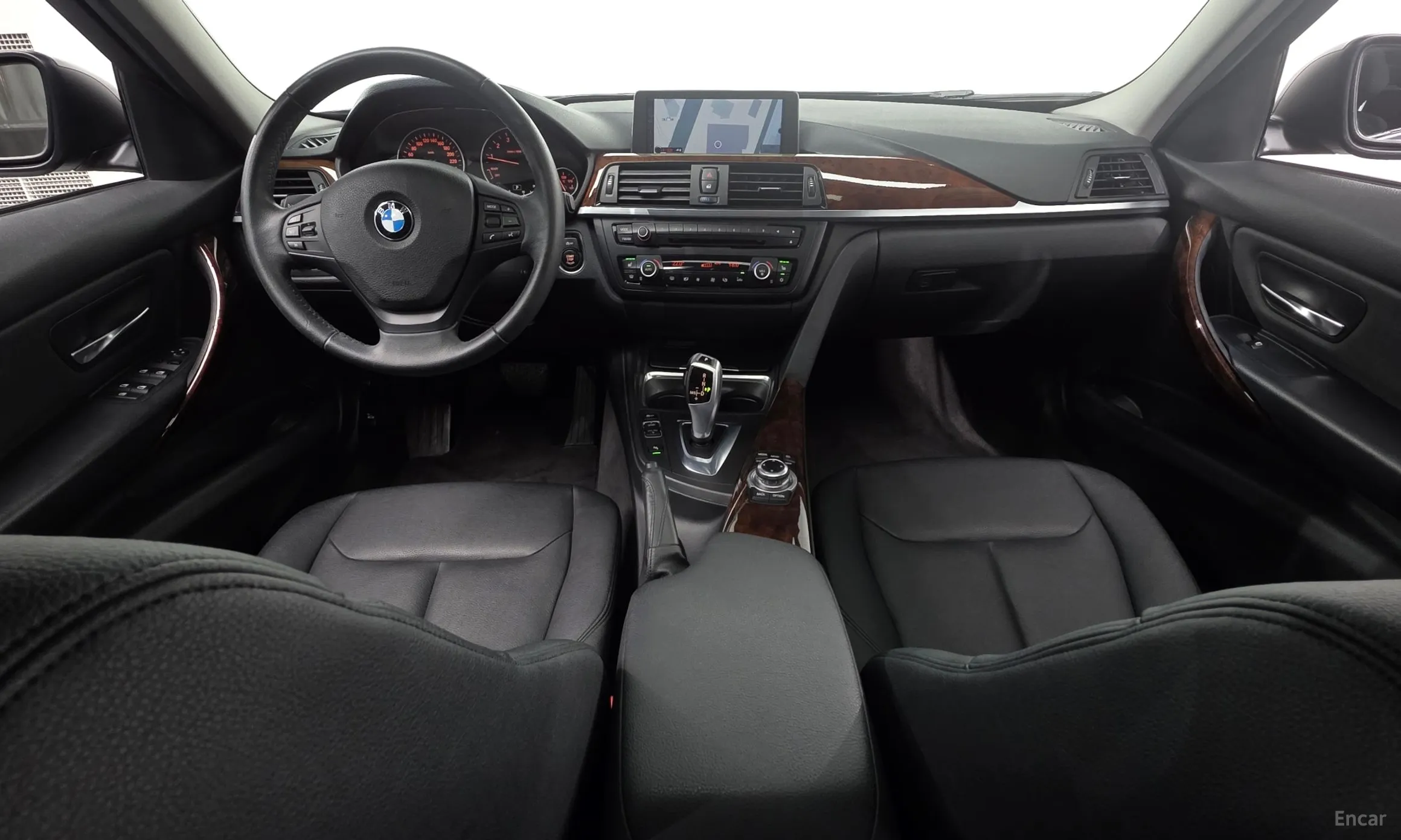 BMW 3 Series (F30) превью 4