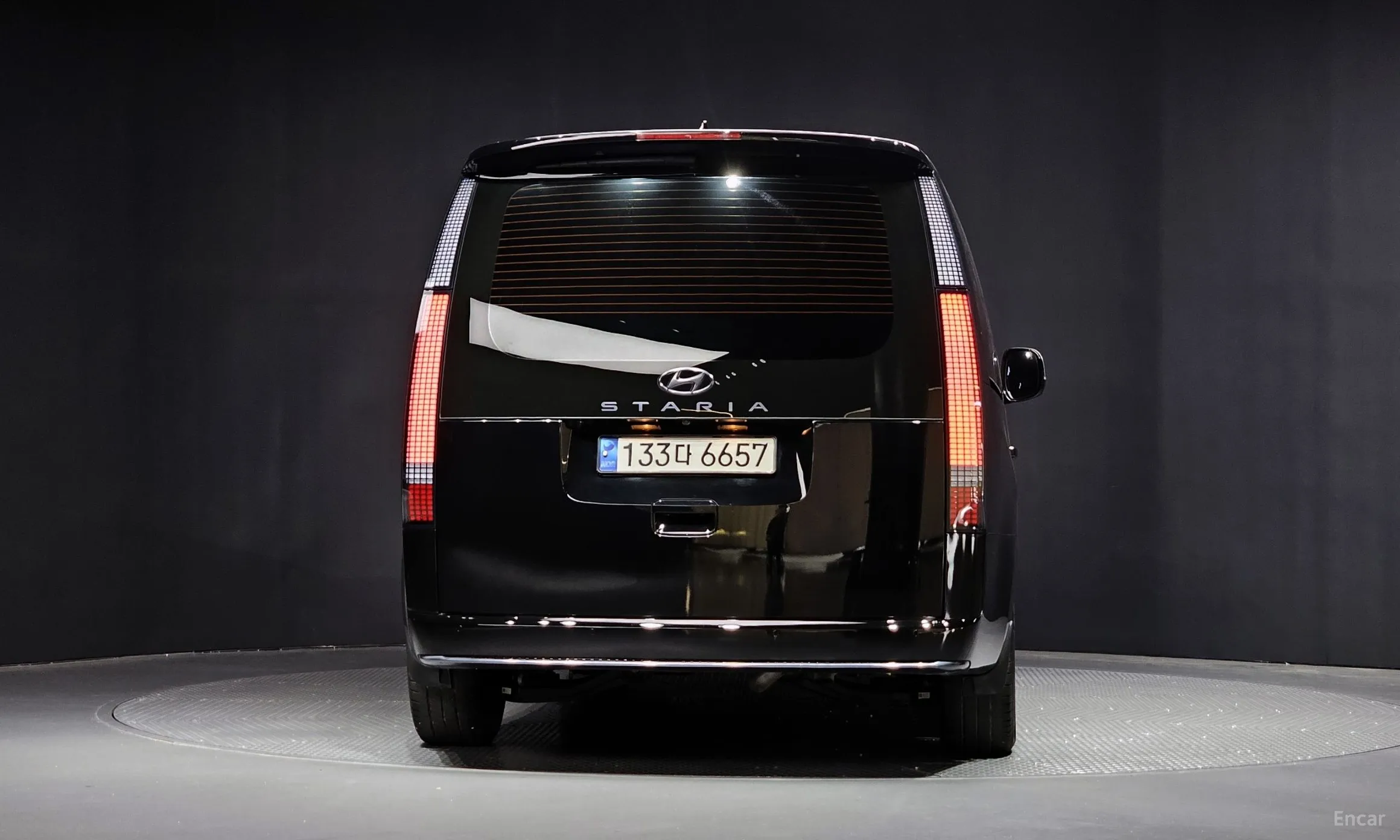 Hyundai Staria превью 3