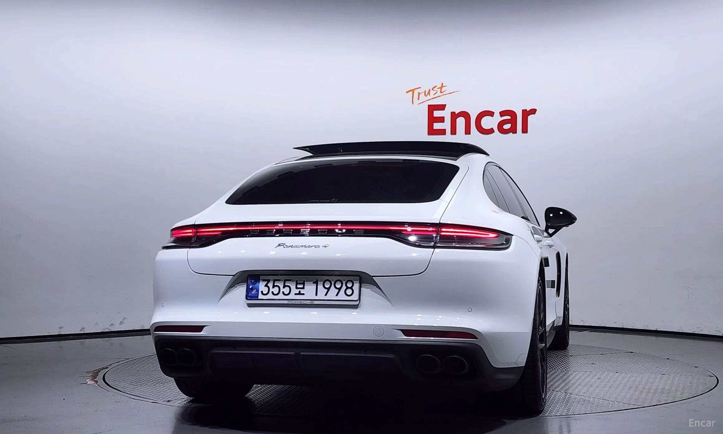Porsche Panamera (971) превью 3