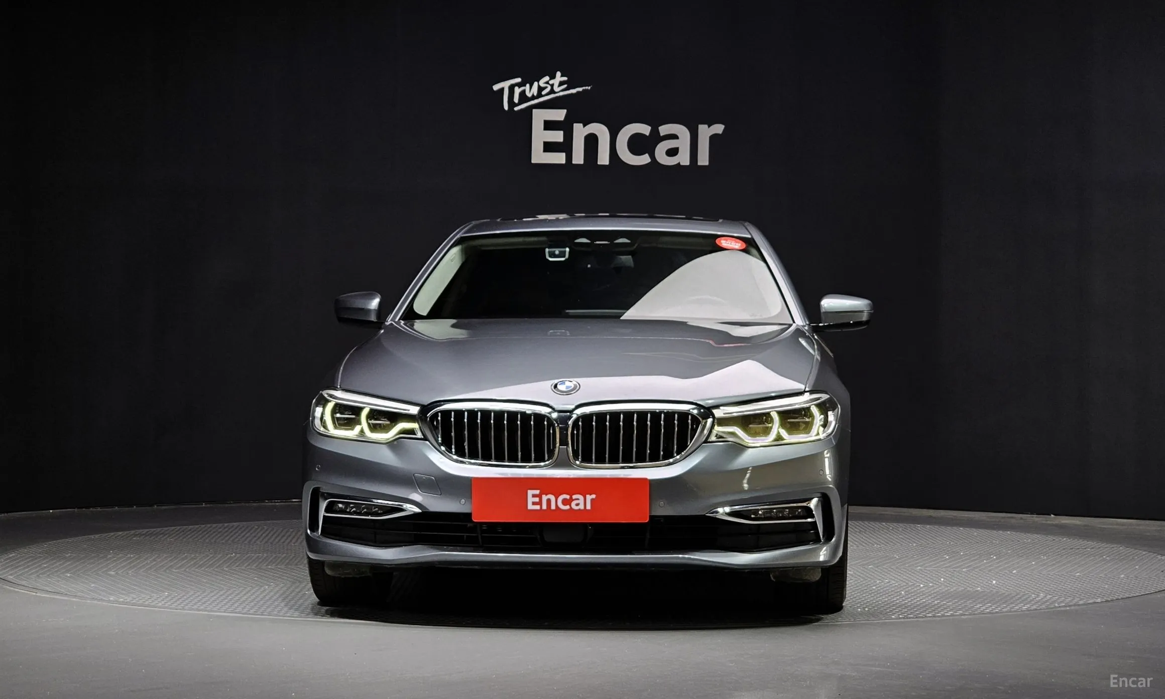 BMW 5 Series (G30)