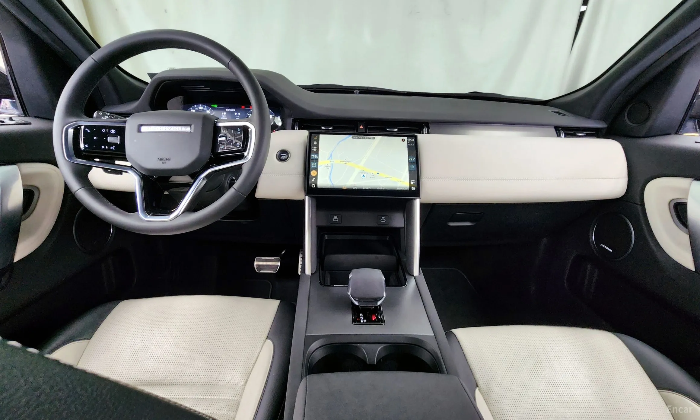 Land Rover Discovery Sports превью 4
