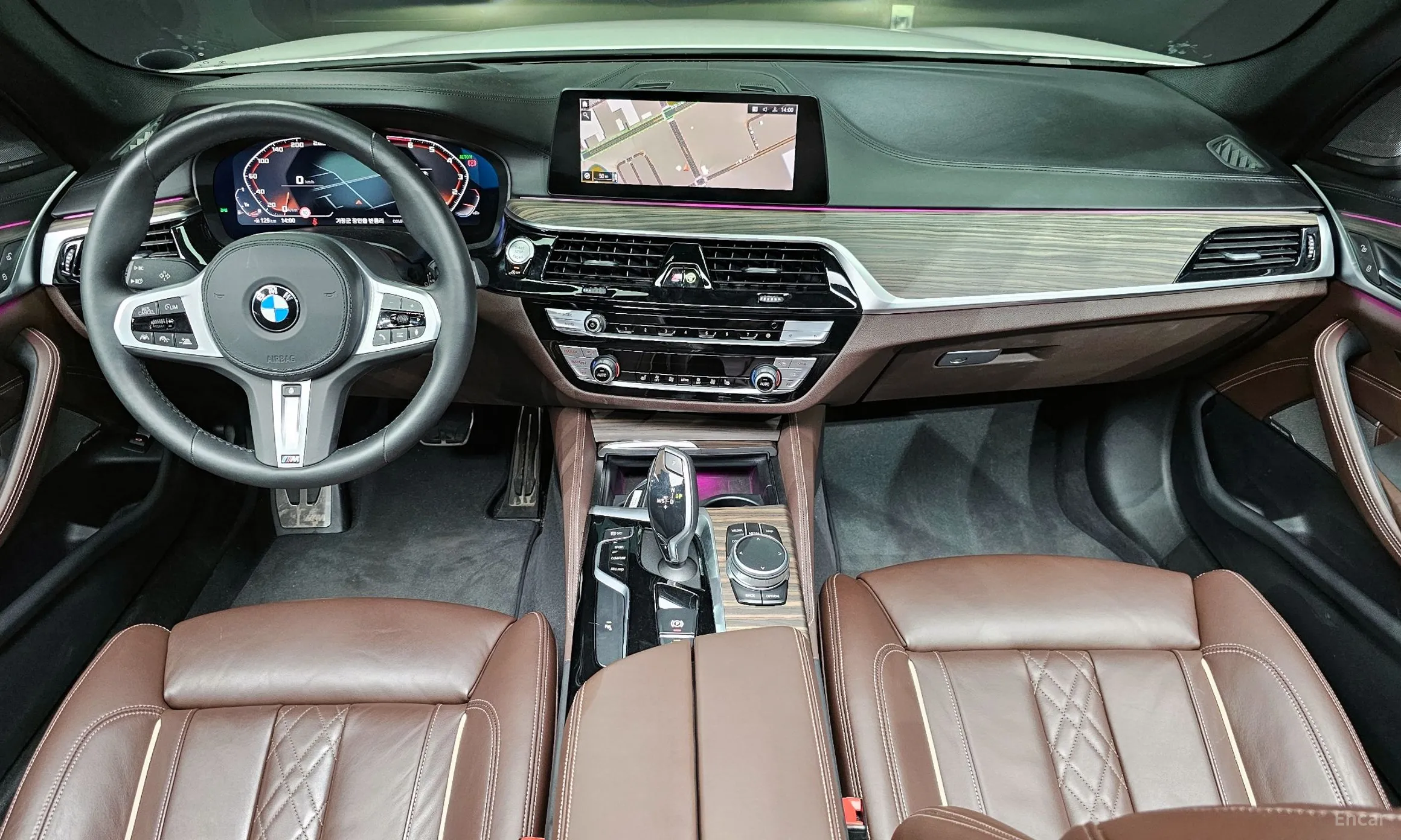 BMW 5 Series (G30) превью 4