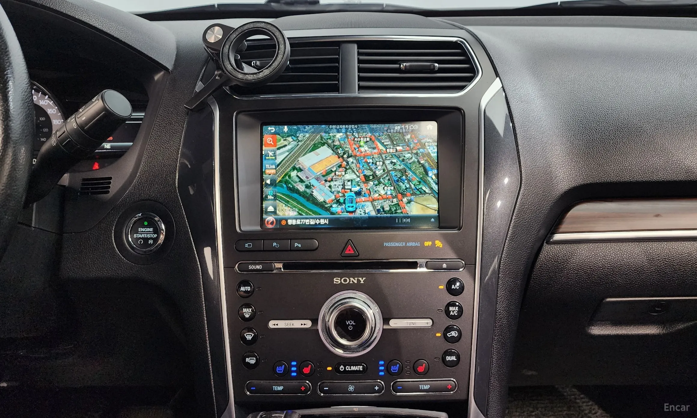 Ford Explorer превью 15