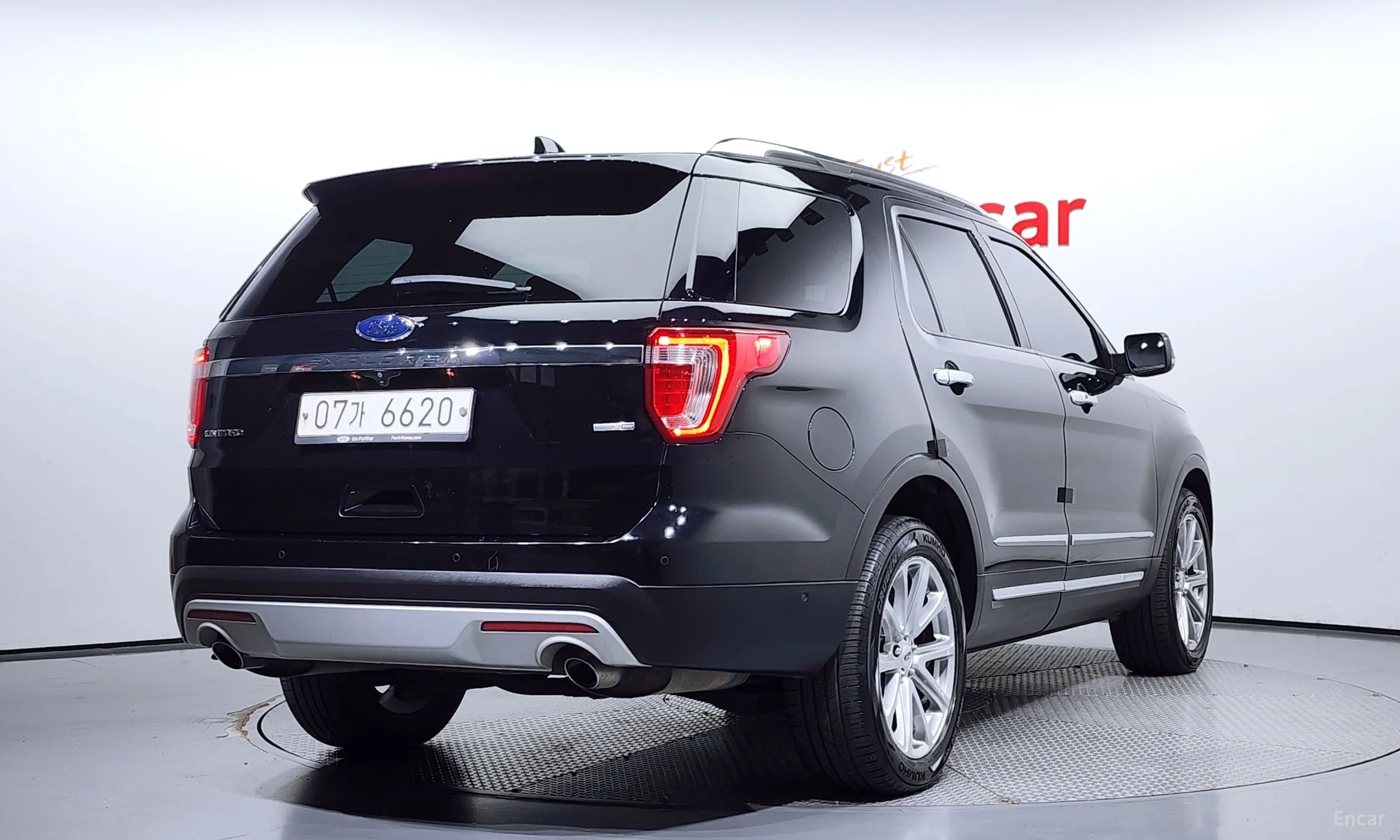 Ford Explorer превью 2