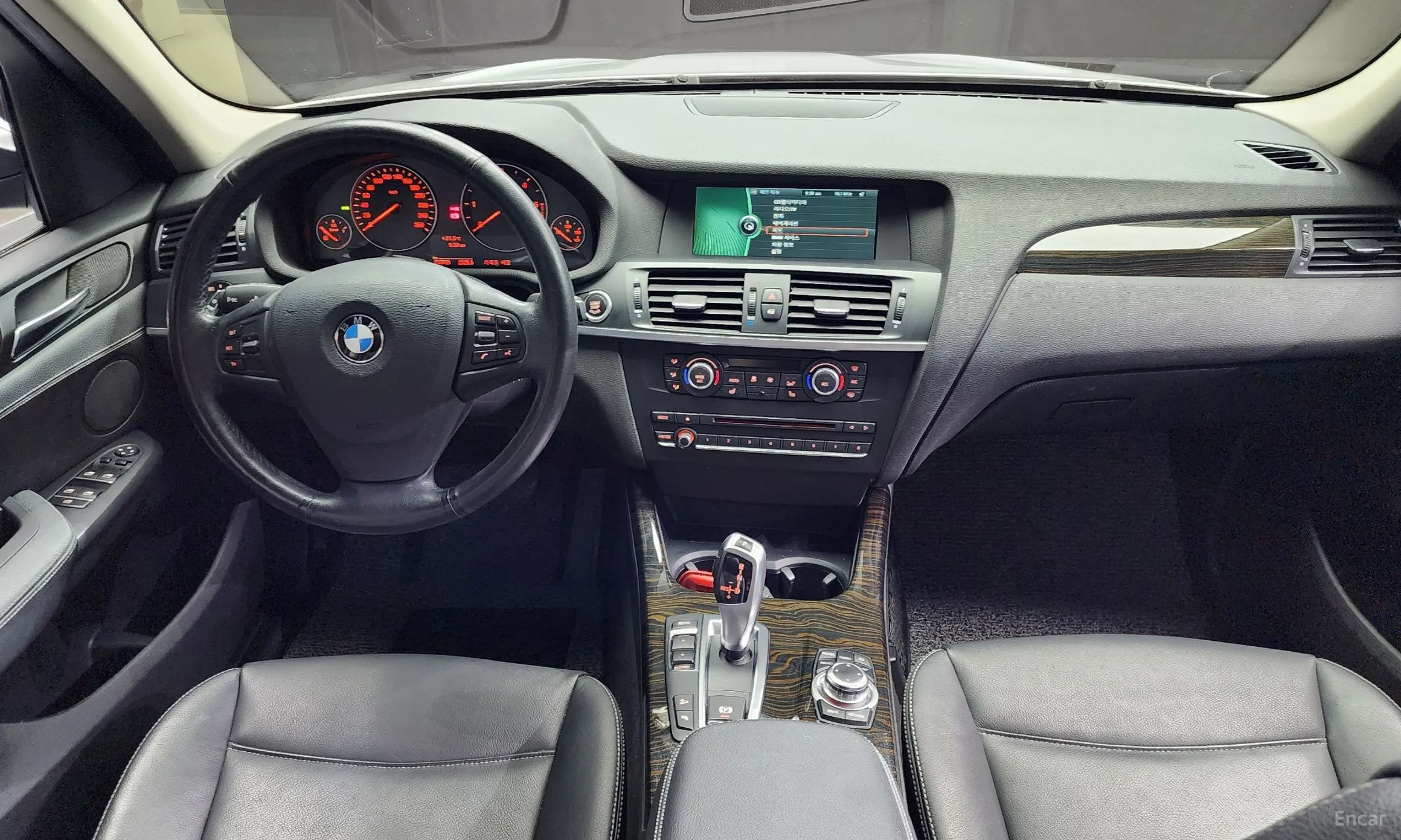 BMW X3 (F25) превью 4