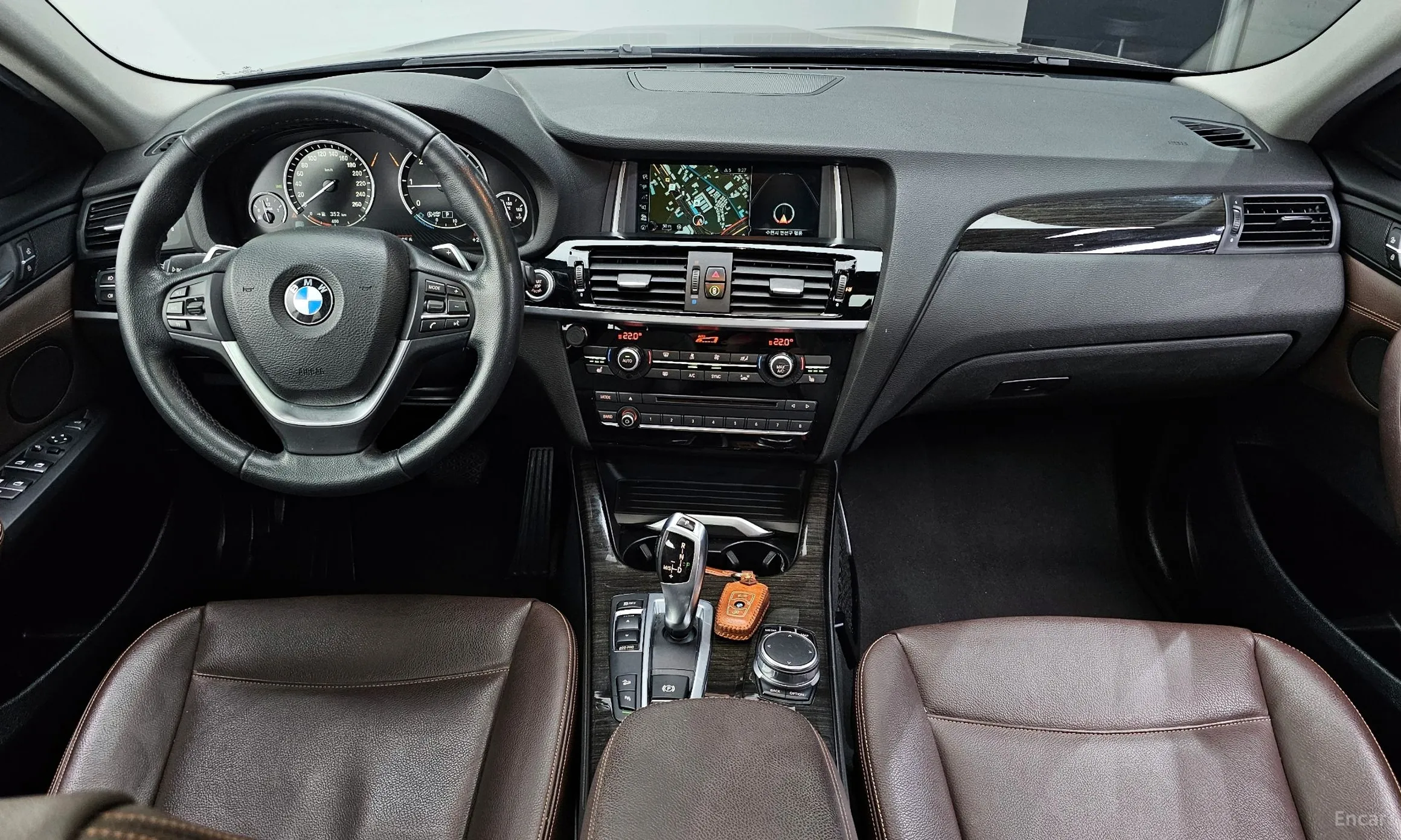 BMW X4 (F26) превью 4