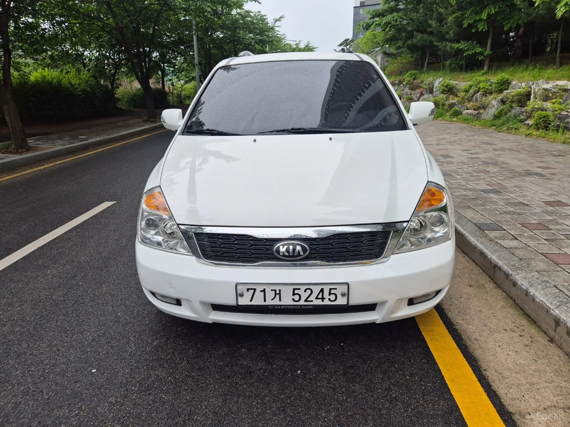Kia Carnival R превью 2