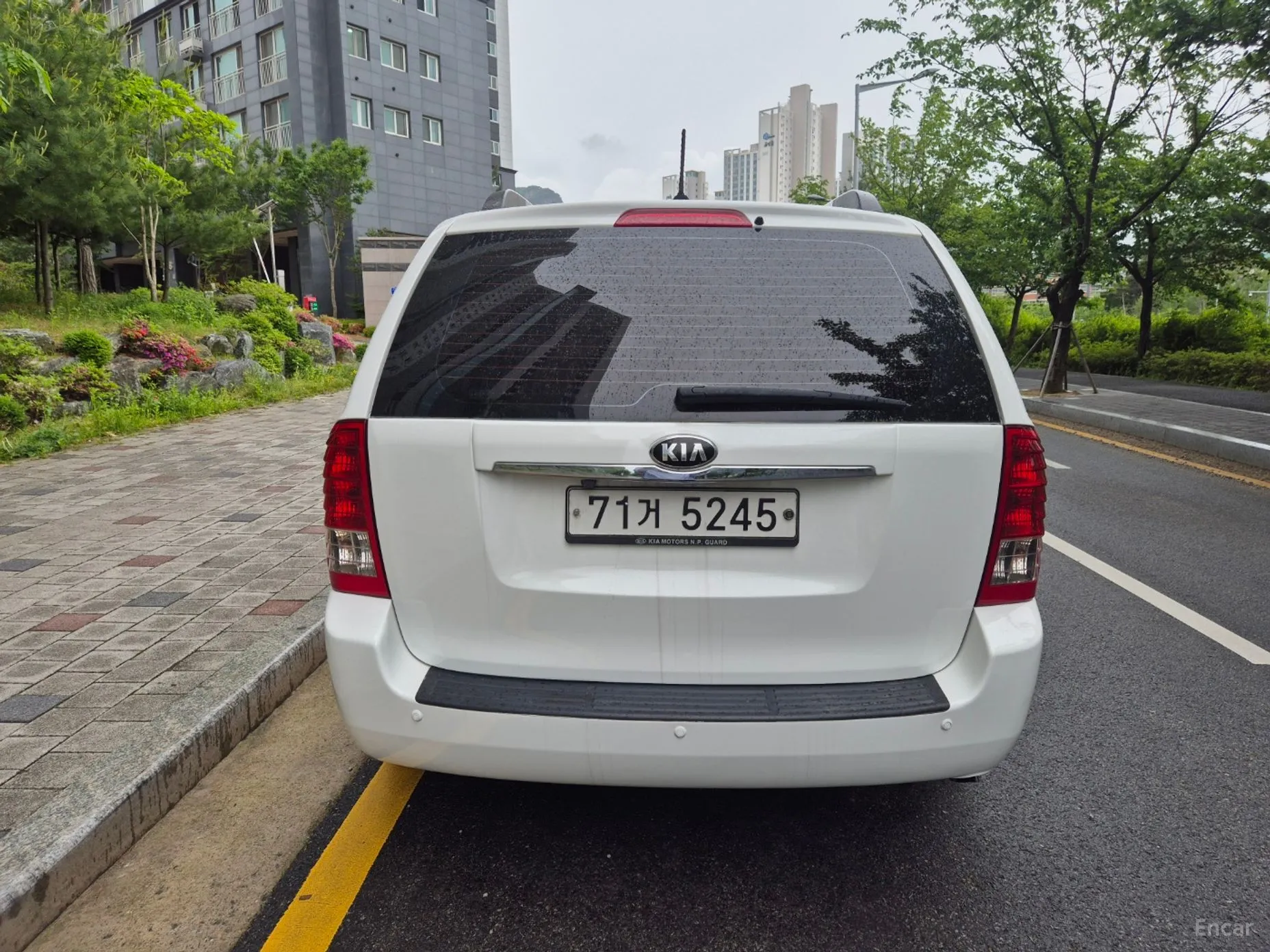 Kia Carnival R превью 3