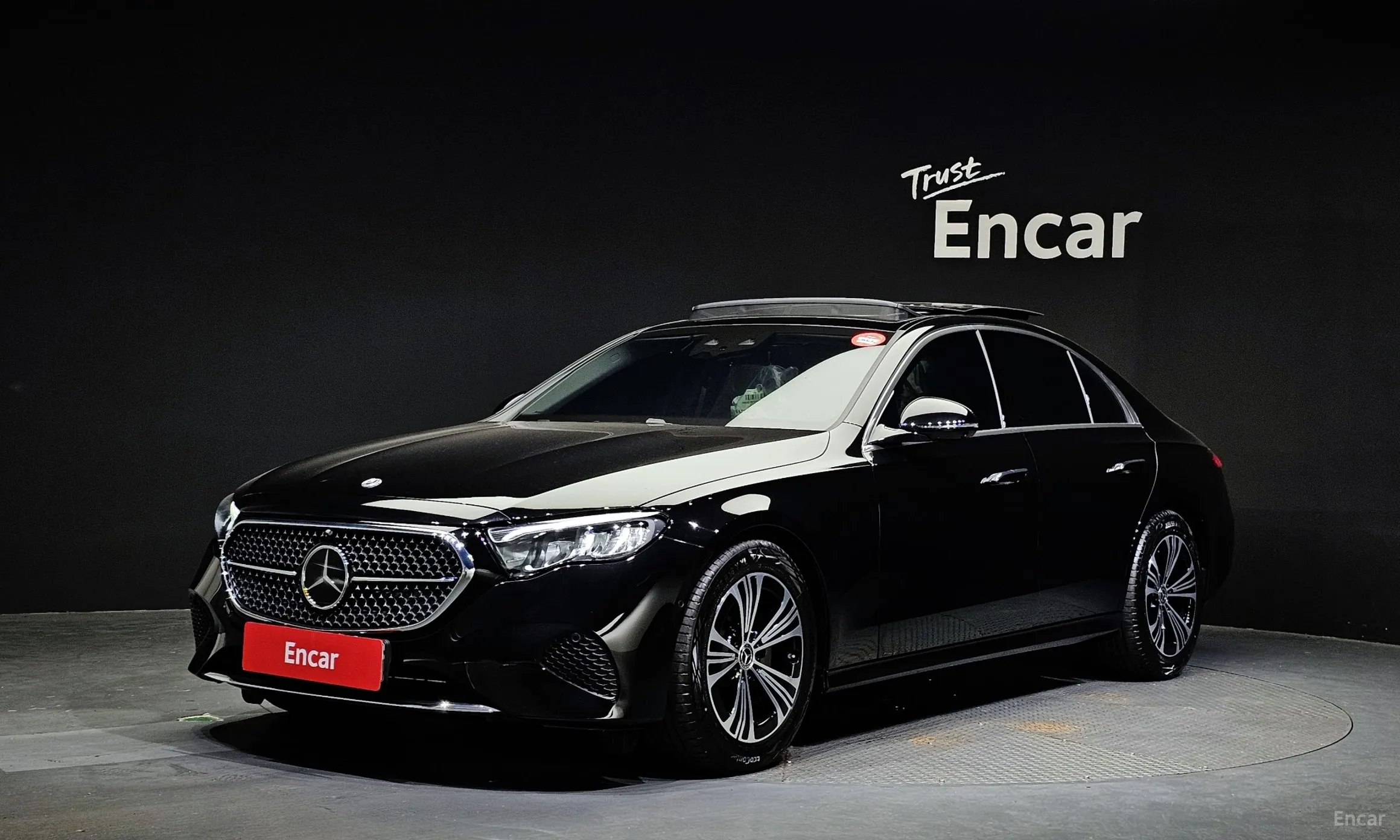 E-Class W214