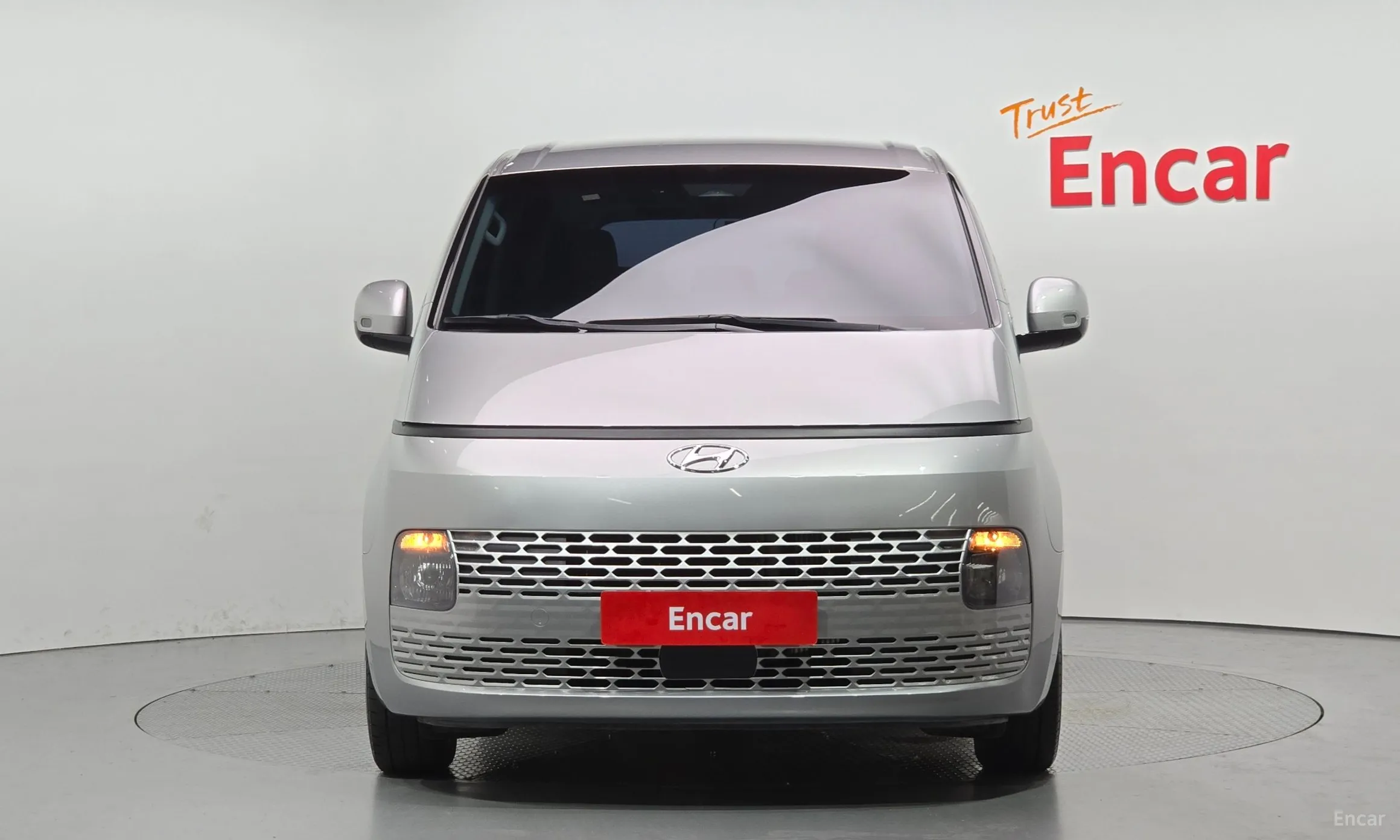 Hyundai Staria превью 2